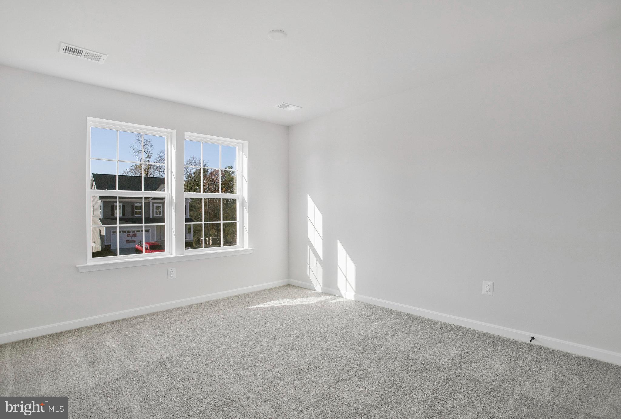 MCDONOGH OVERLOOK - Residential