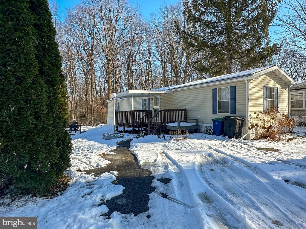 Photo of 760 Azalea Lane, GAP, PA 17527 (MLS # PALA2080918)