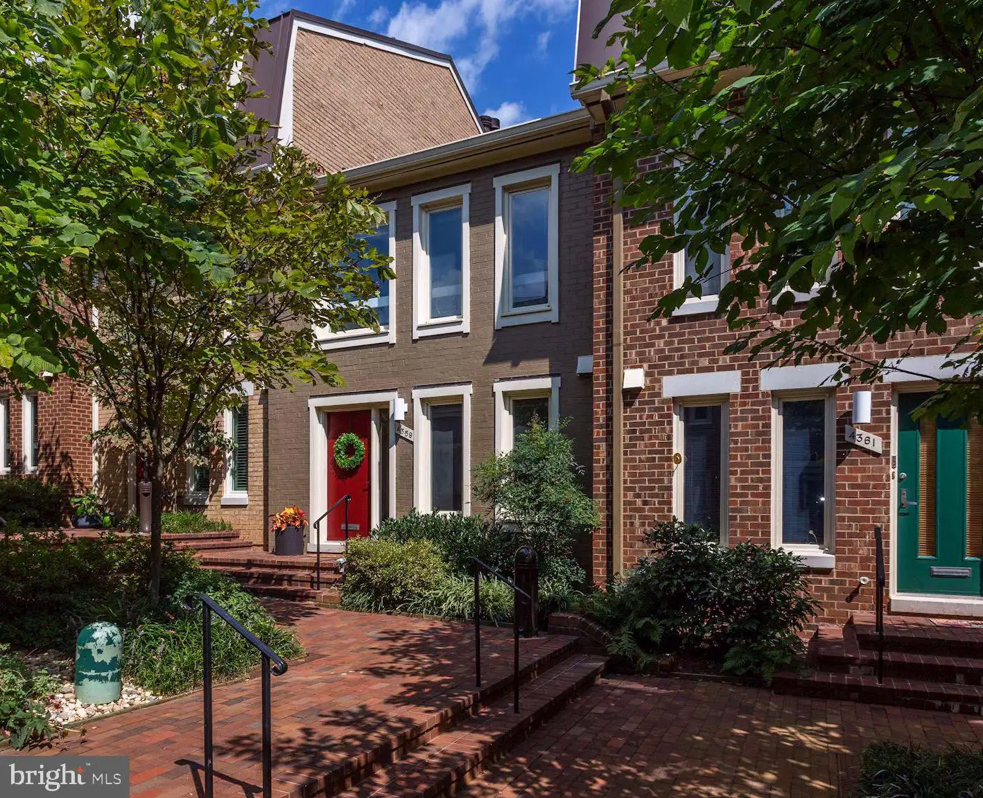 4359 Embassy Park Drive NW, Washington, DC 20016