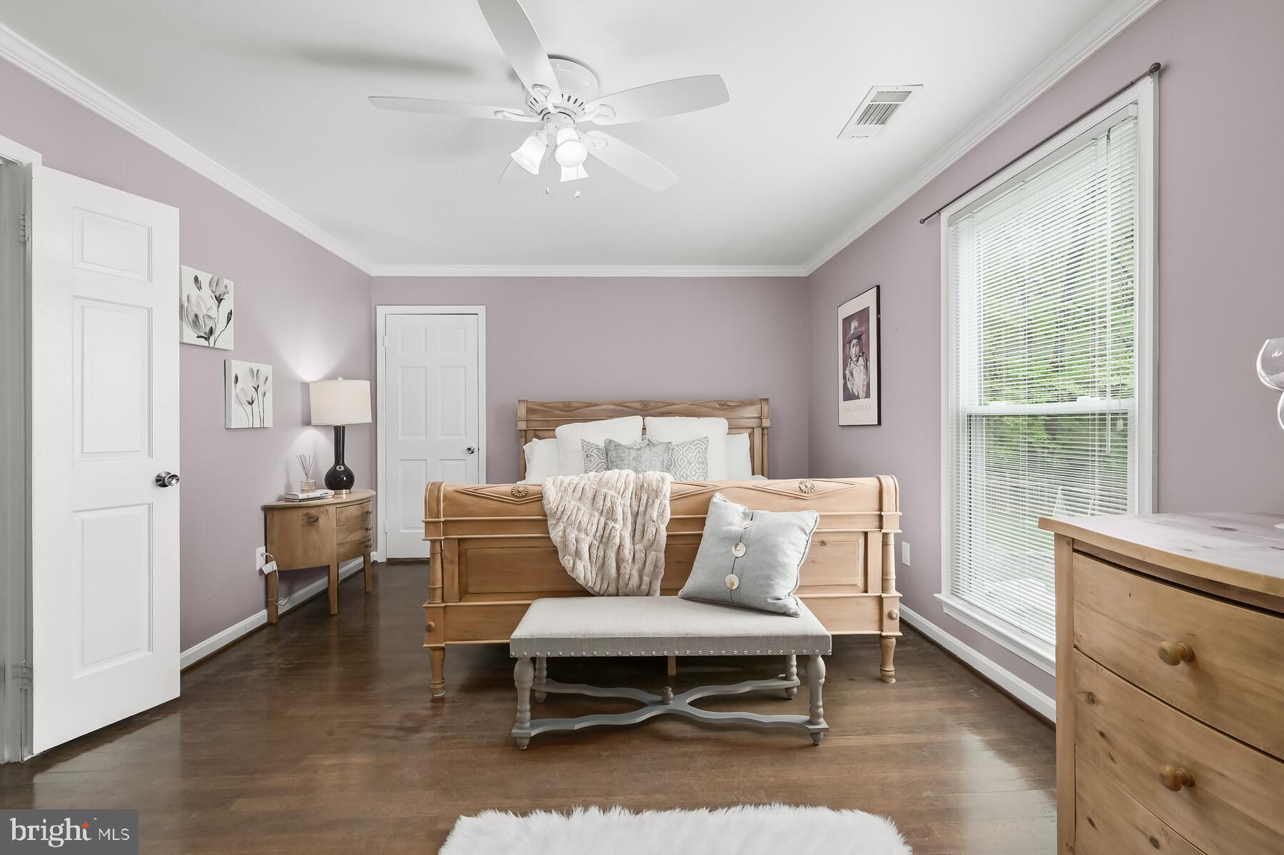 RIVER FALLS - Residential