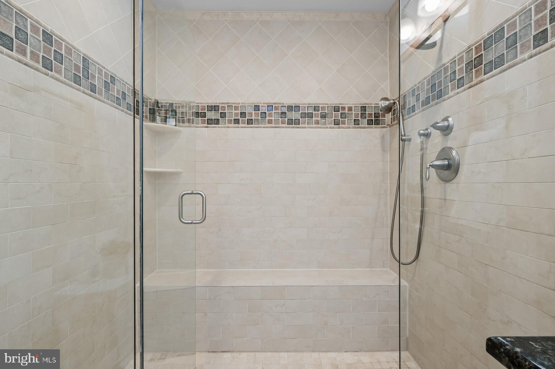 RIVER FALLS - Residential