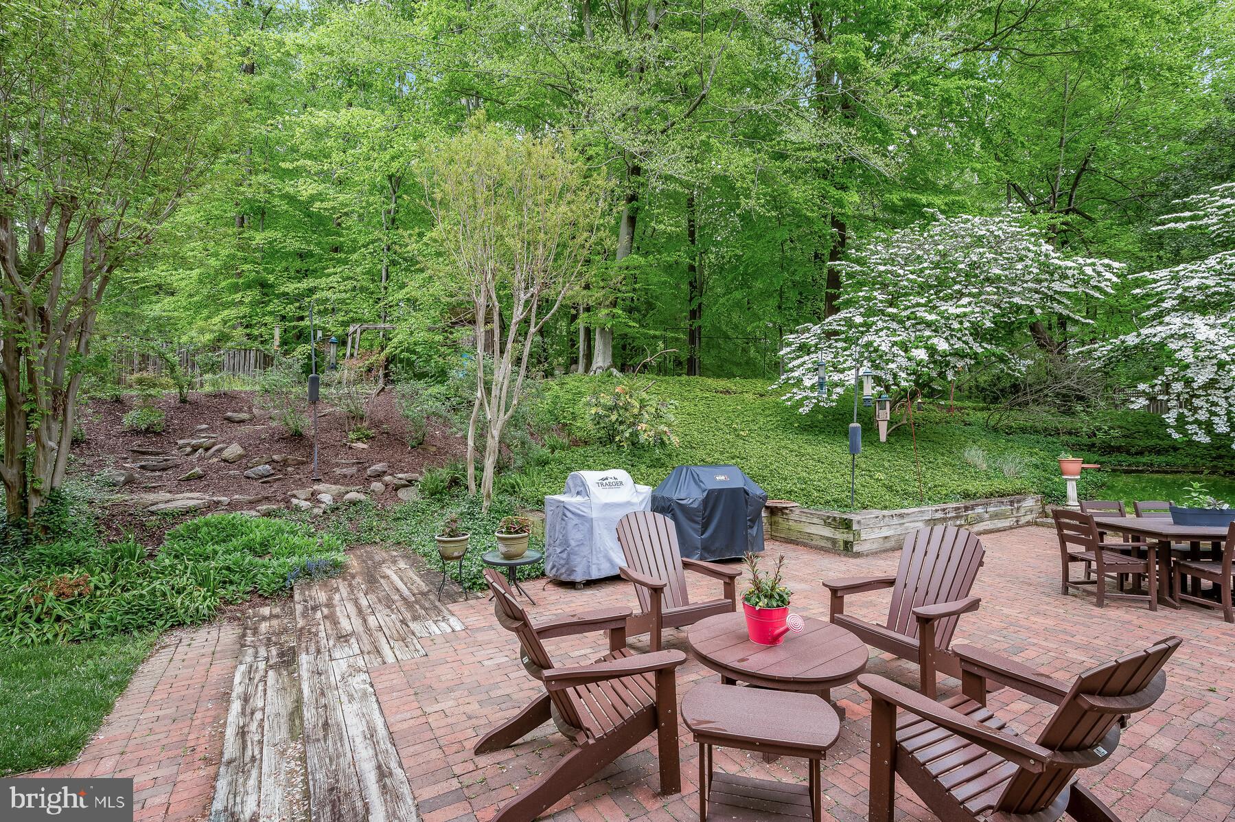 RIVER FALLS - Residential