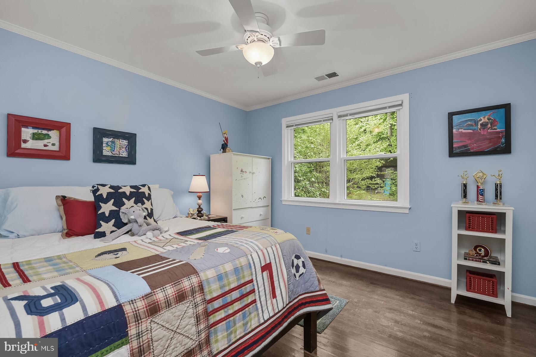 RIVER FALLS - Residential