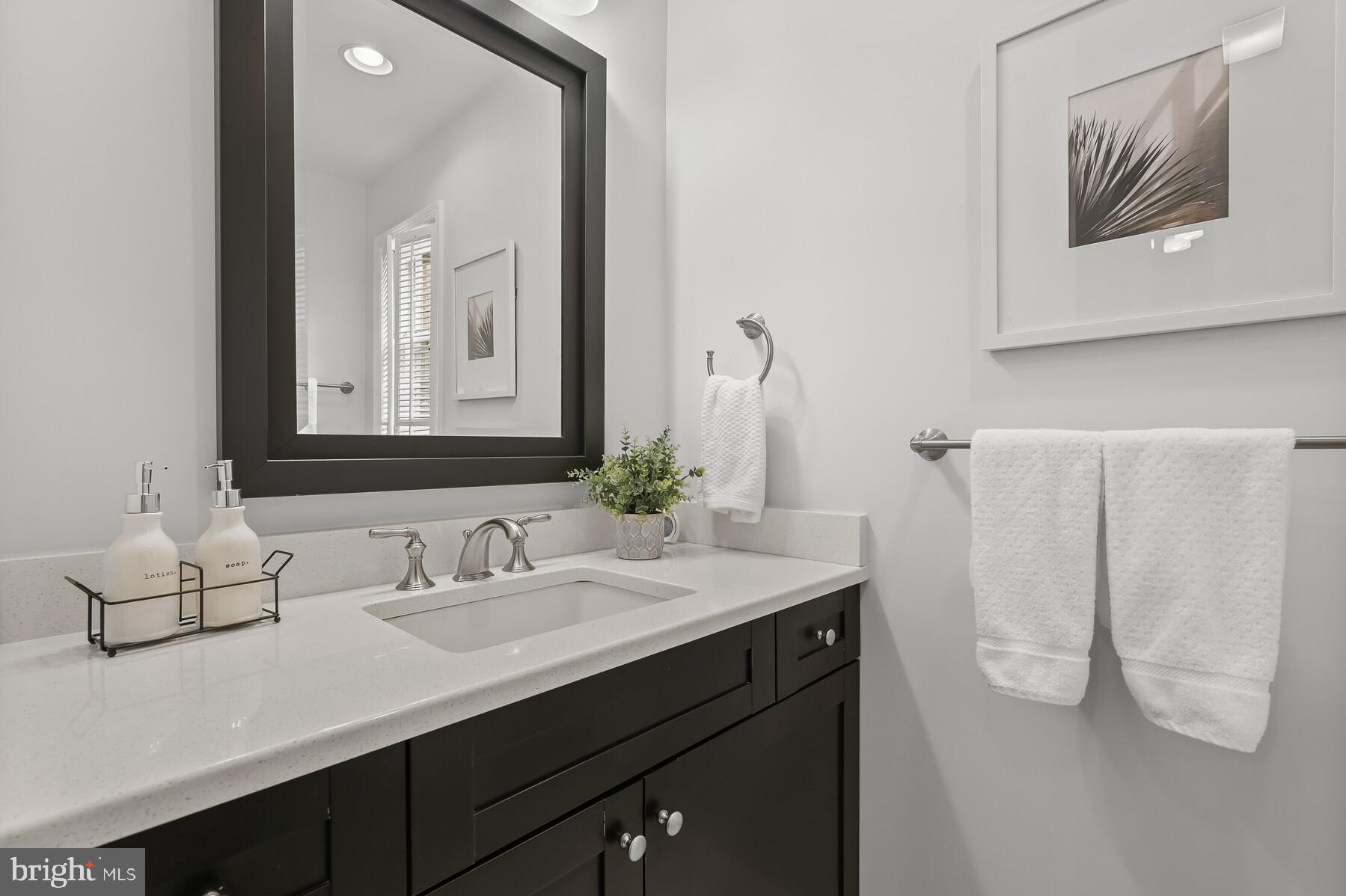 RIVER FALLS - Residential