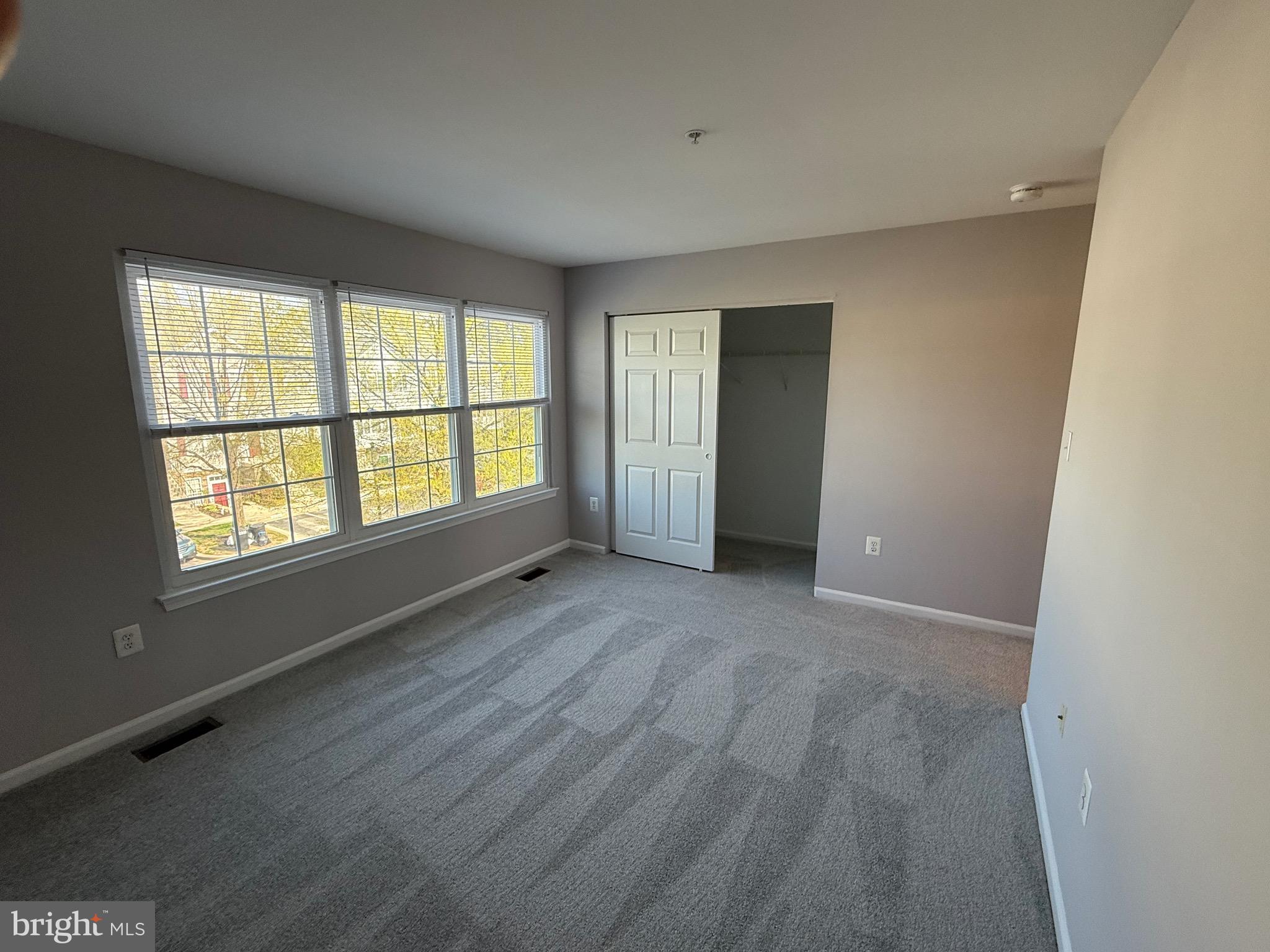 PINEY ORCHARD - Residential Lease