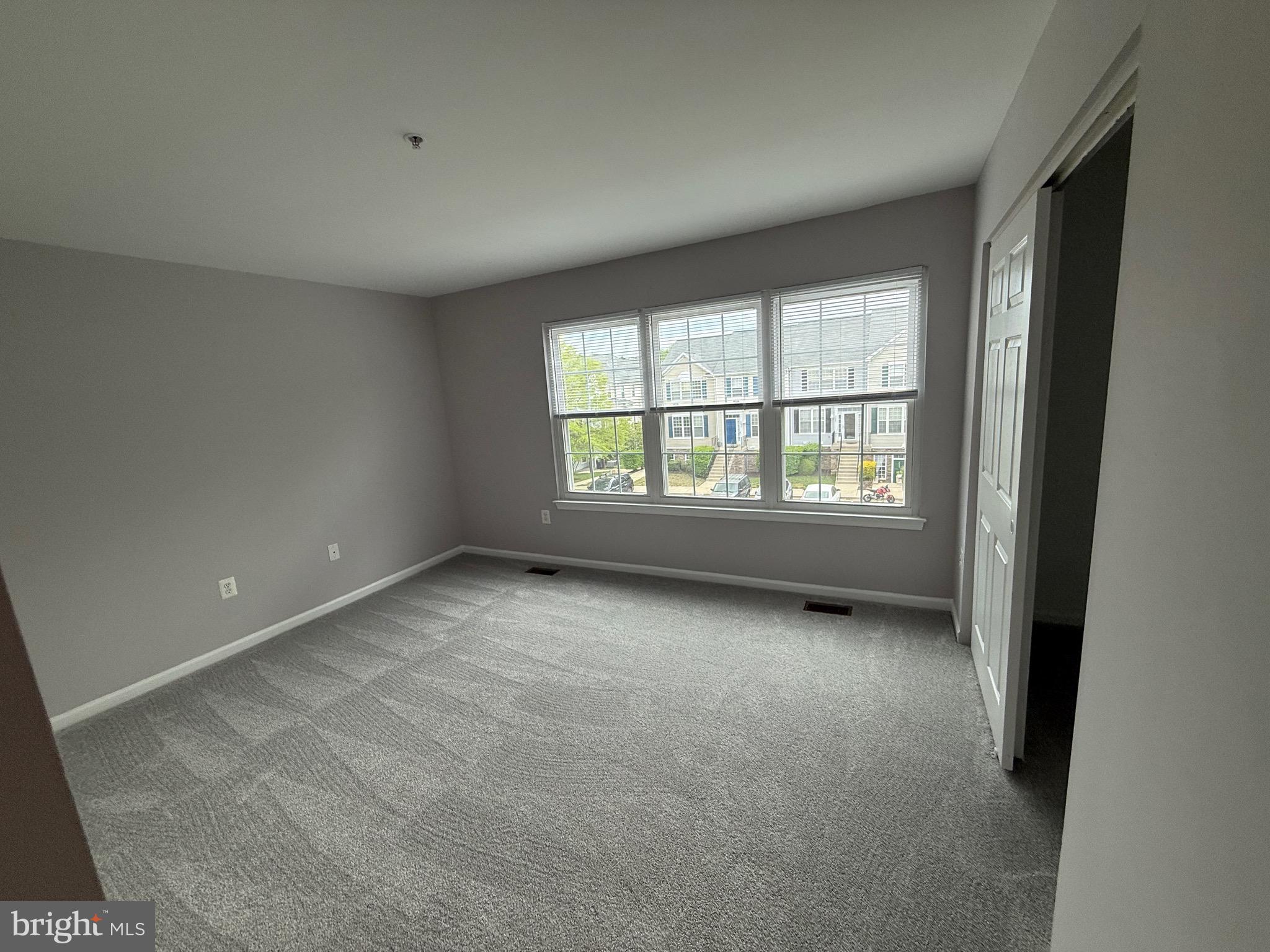 PINEY ORCHARD - Residential Lease