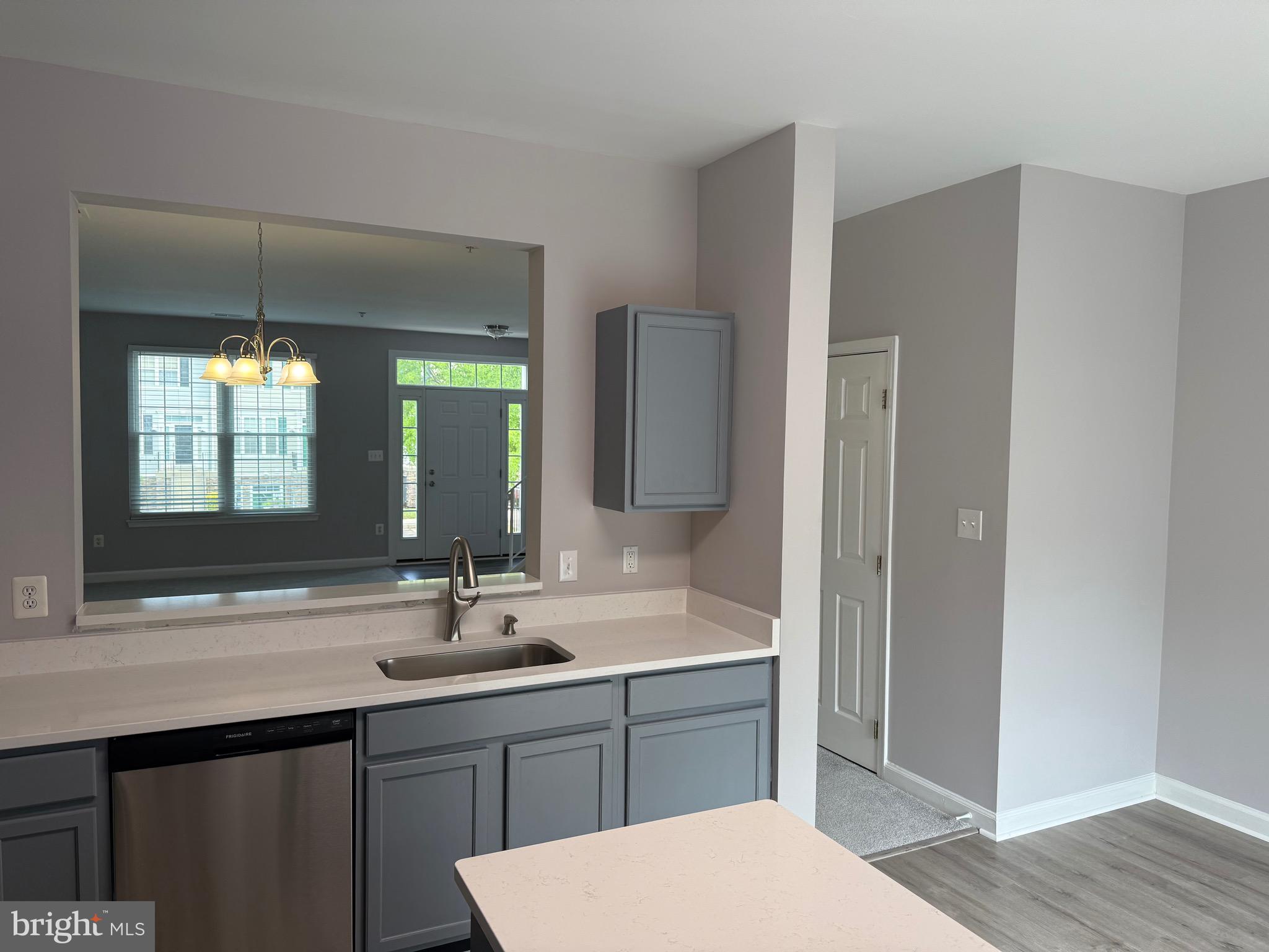 PINEY ORCHARD - Residential Lease