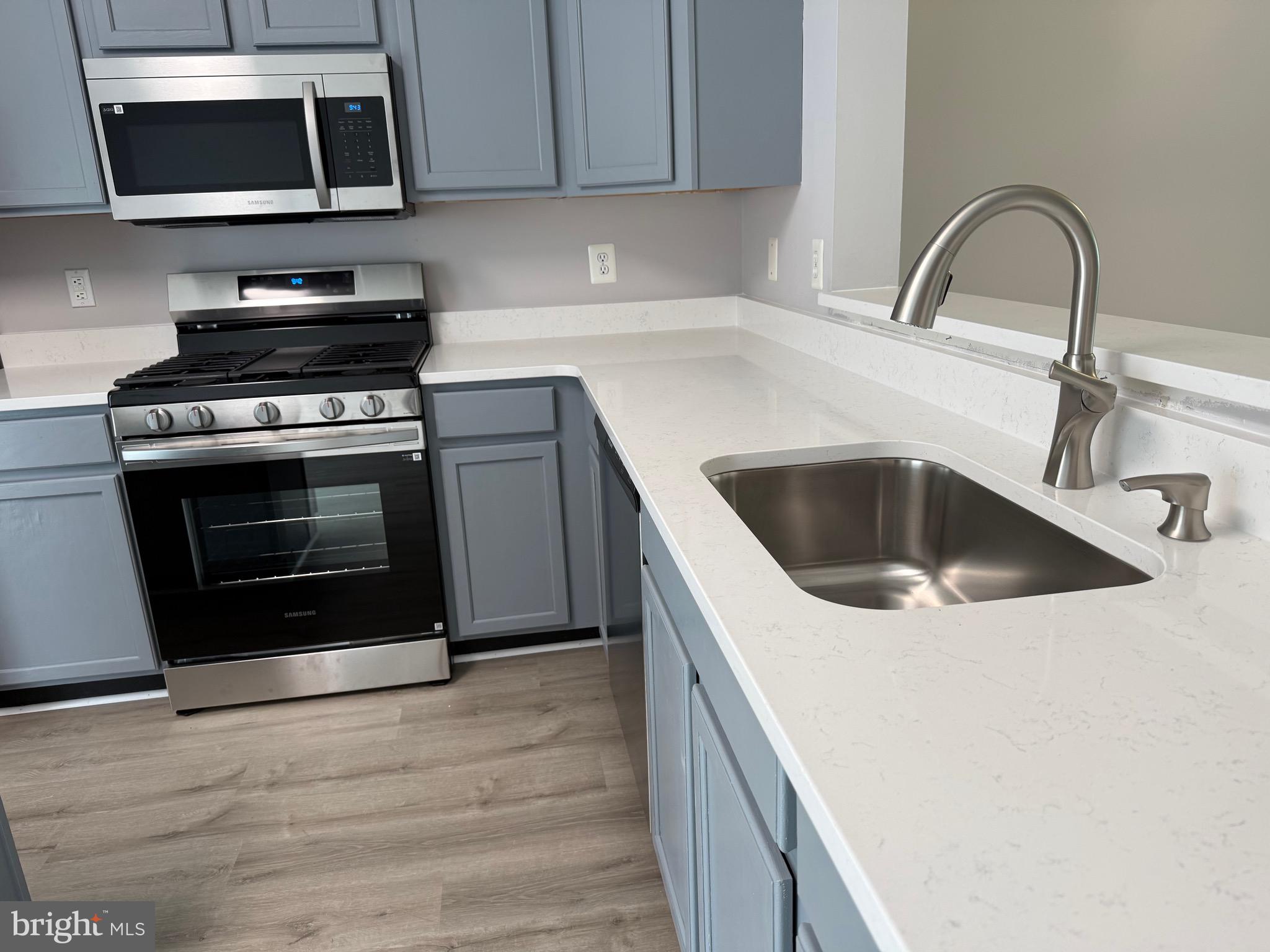 PINEY ORCHARD - Residential Lease