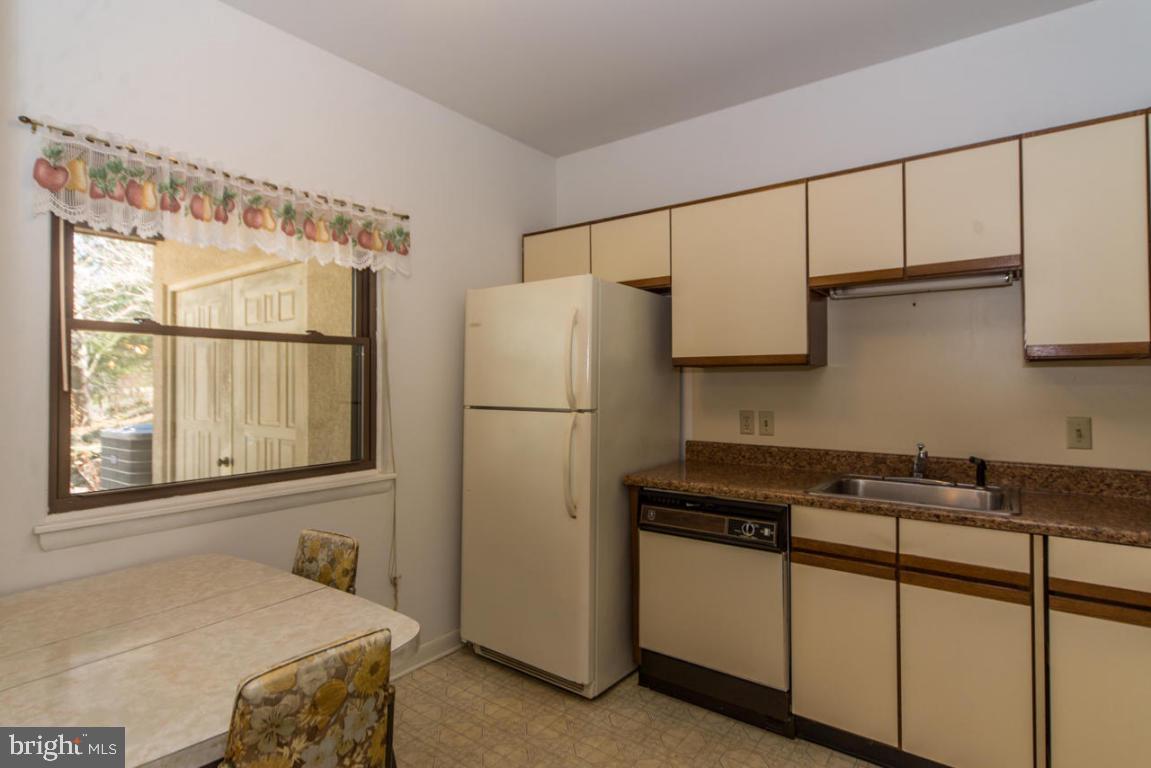CROSSGATES - Residential