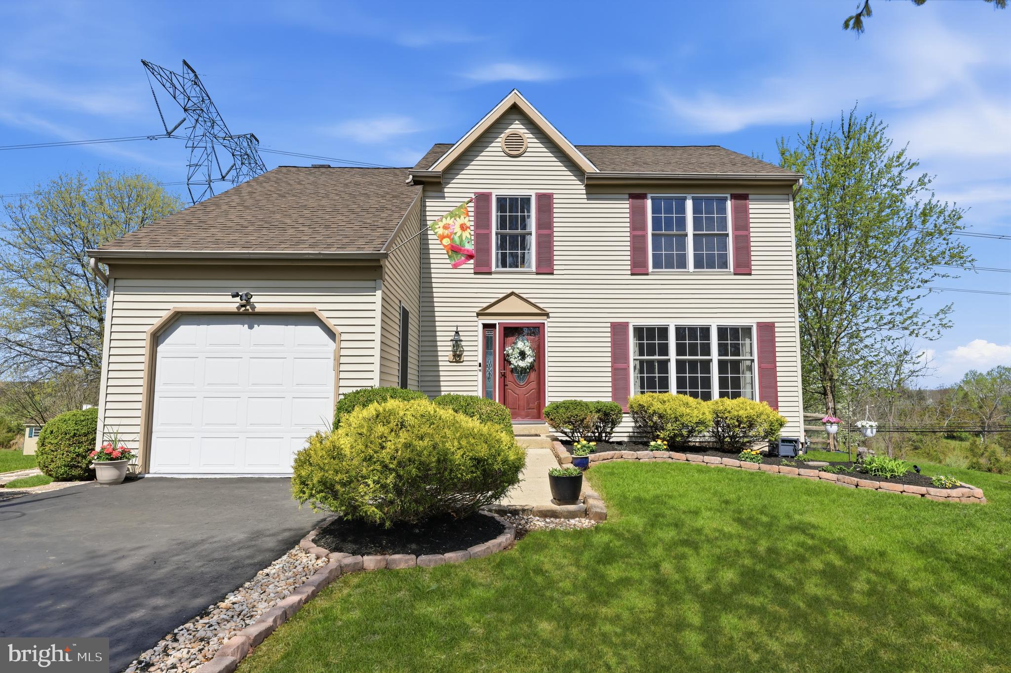 CHARLESTOWNE - Residential