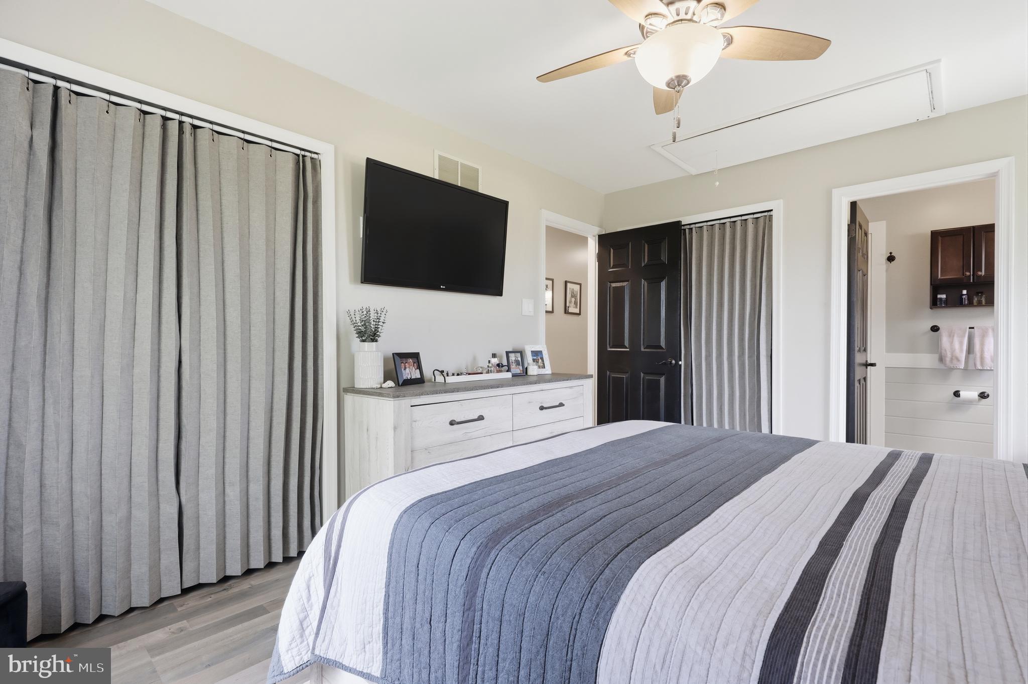 CHARLESTOWNE - Residential