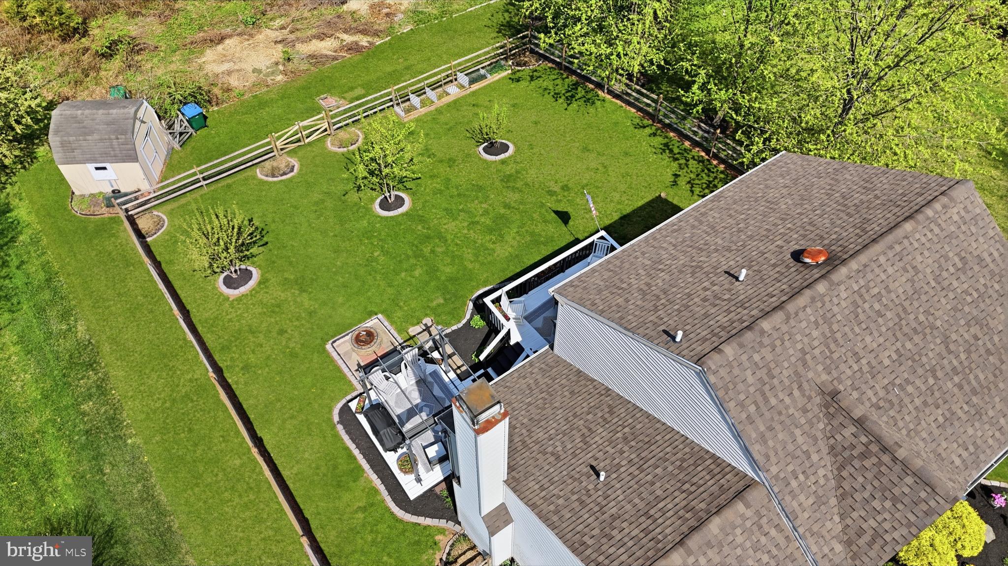 CHARLESTOWNE - Residential