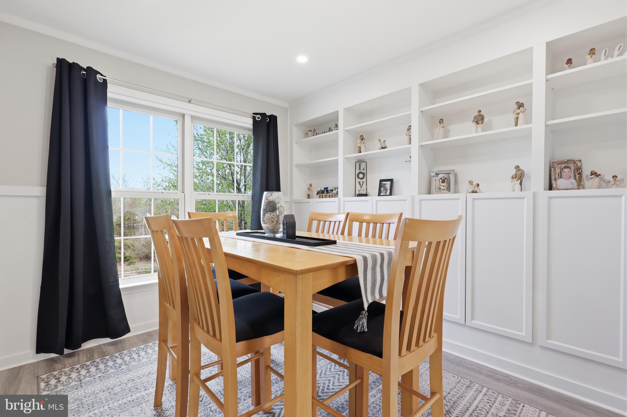 CHARLESTOWNE - Residential