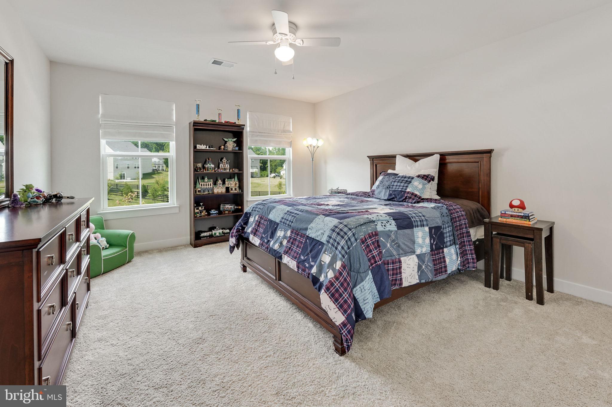 WARRENTON CHASE - Residential