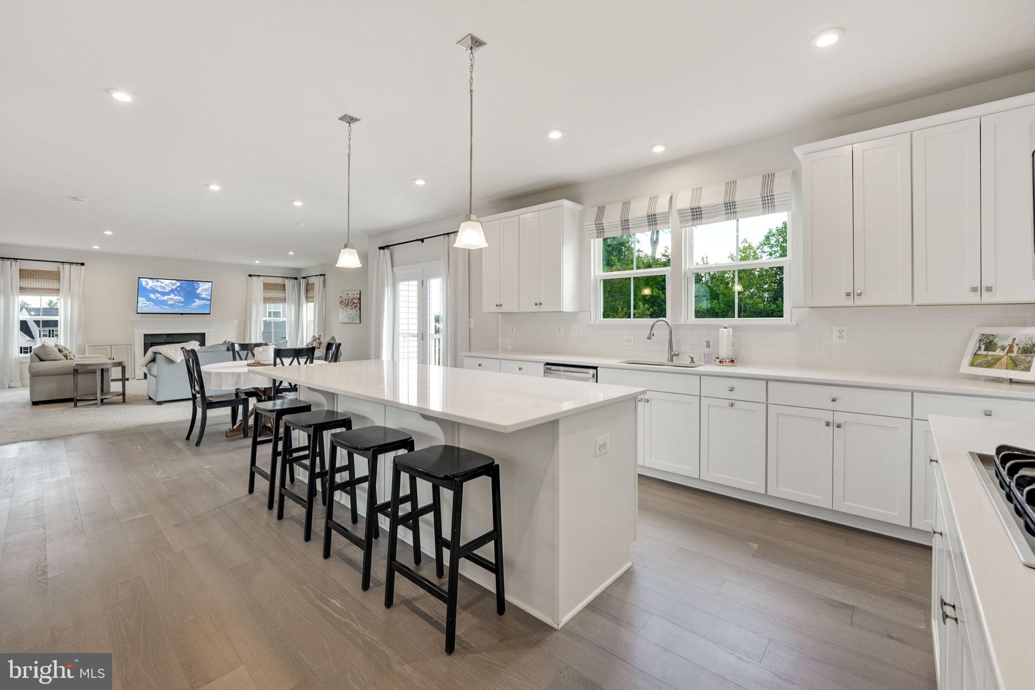 WARRENTON CHASE - Residential