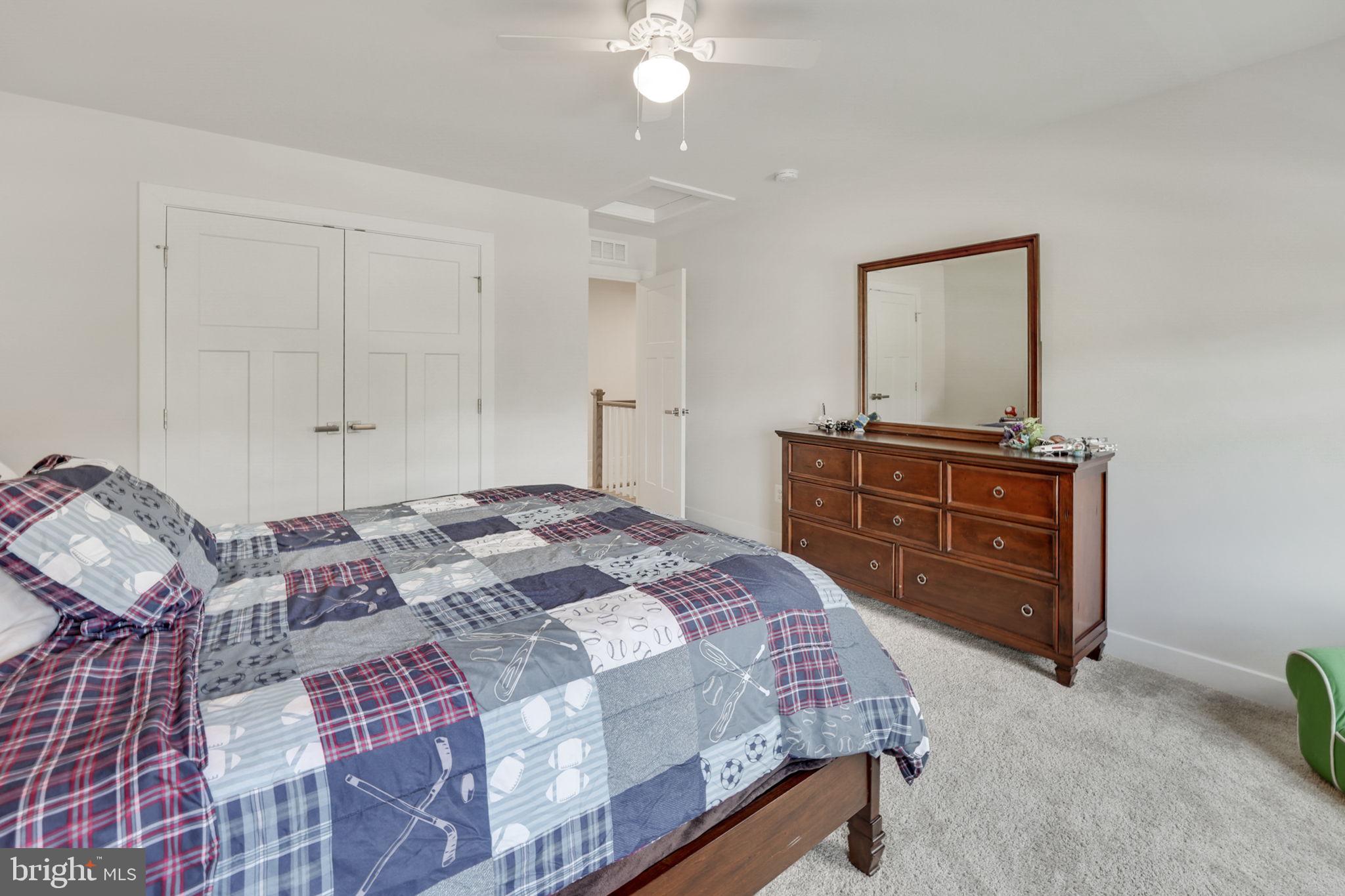 WARRENTON CHASE - Residential