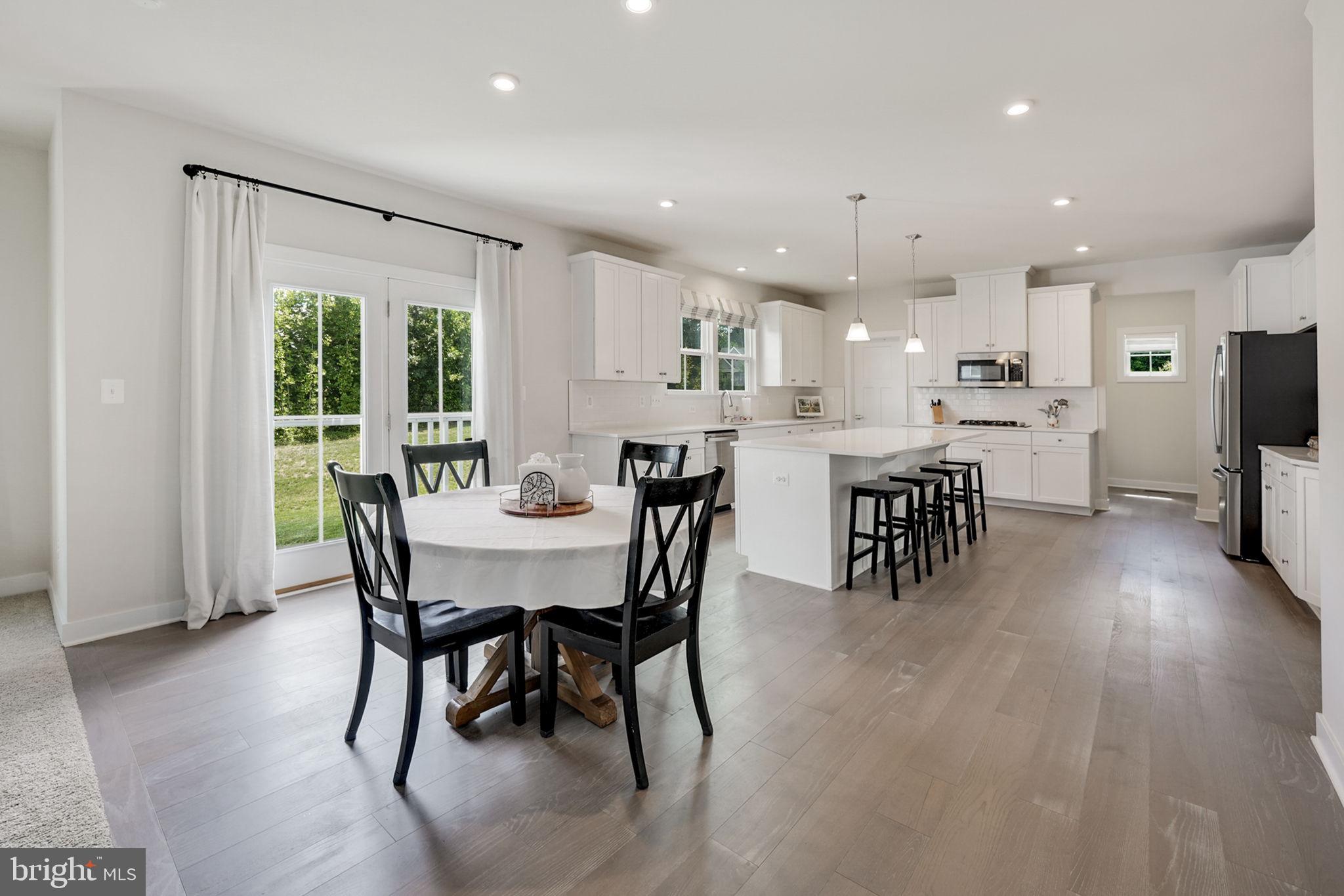 WARRENTON CHASE - Residential