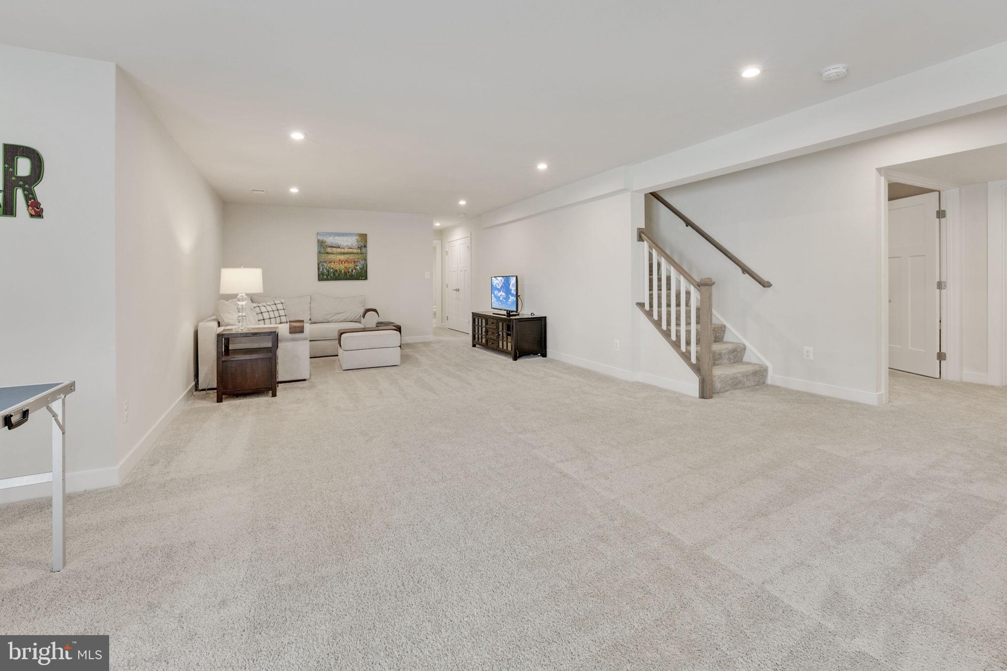 WARRENTON CHASE - Residential