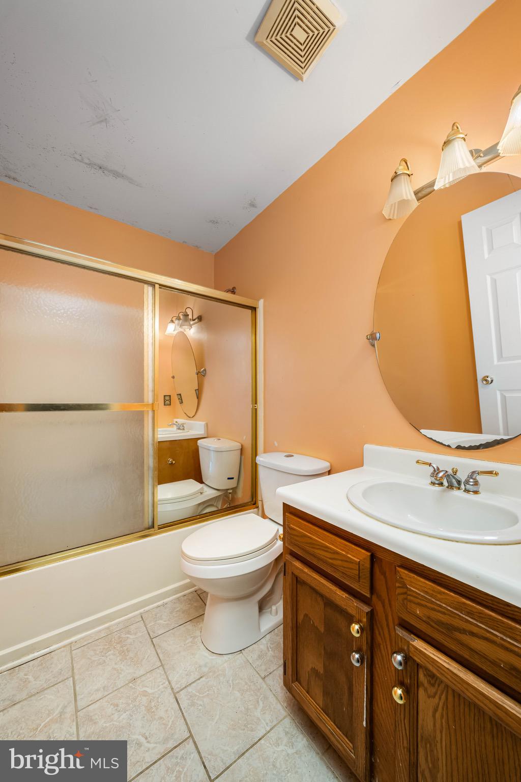 SPRINGFIELDS - Residential