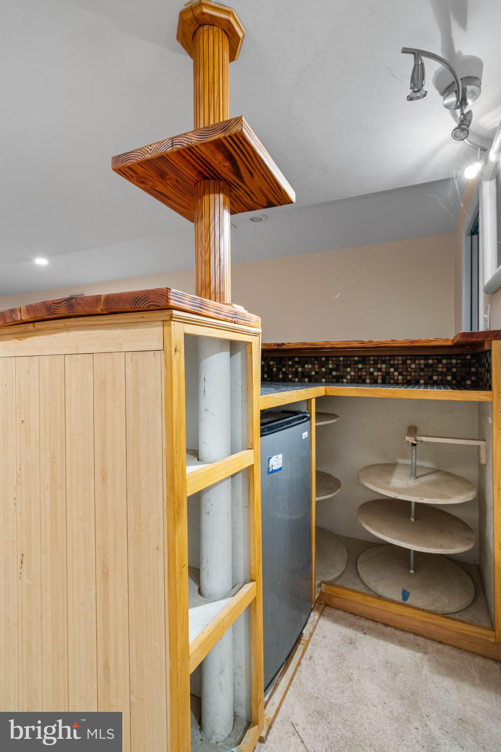 SPRINGFIELDS - Residential