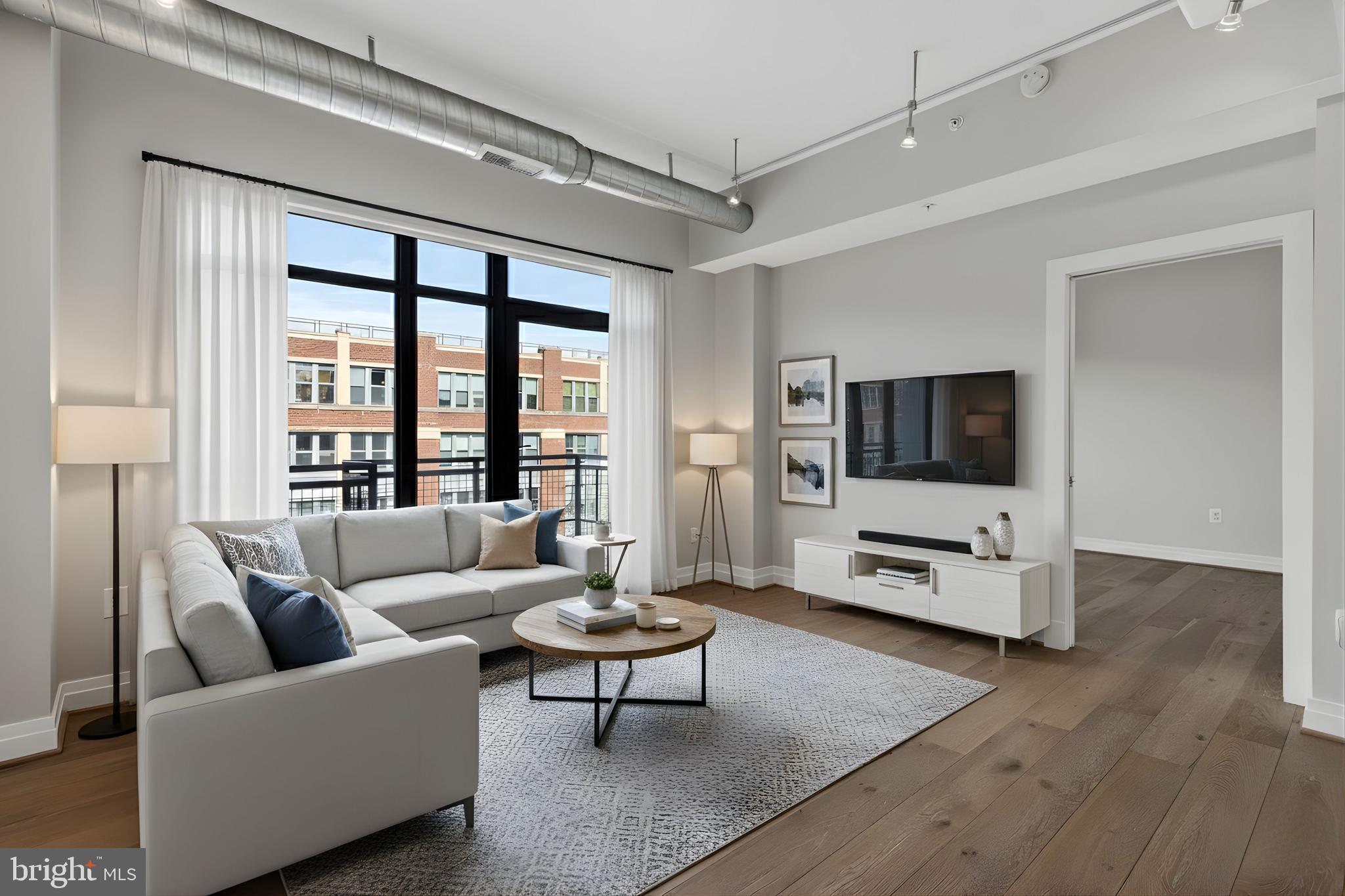 301 H STREET NE PH-602