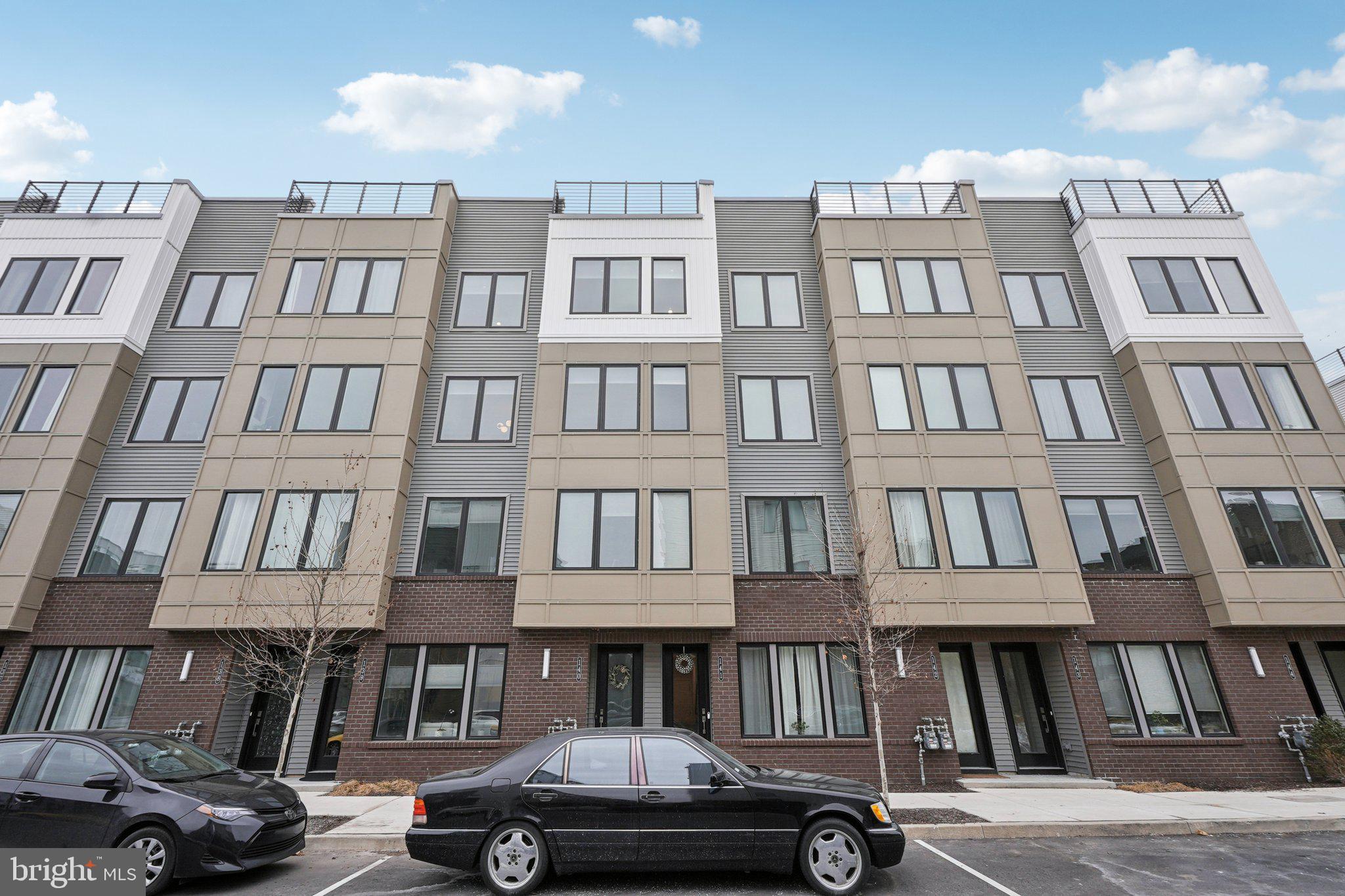 2150 NORTHBANK PLACE 141