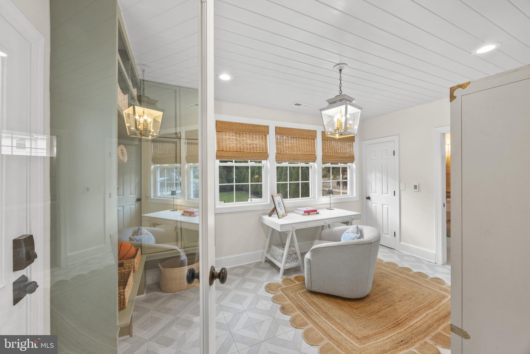 WAYCROFT - WOODLAWN - Residential