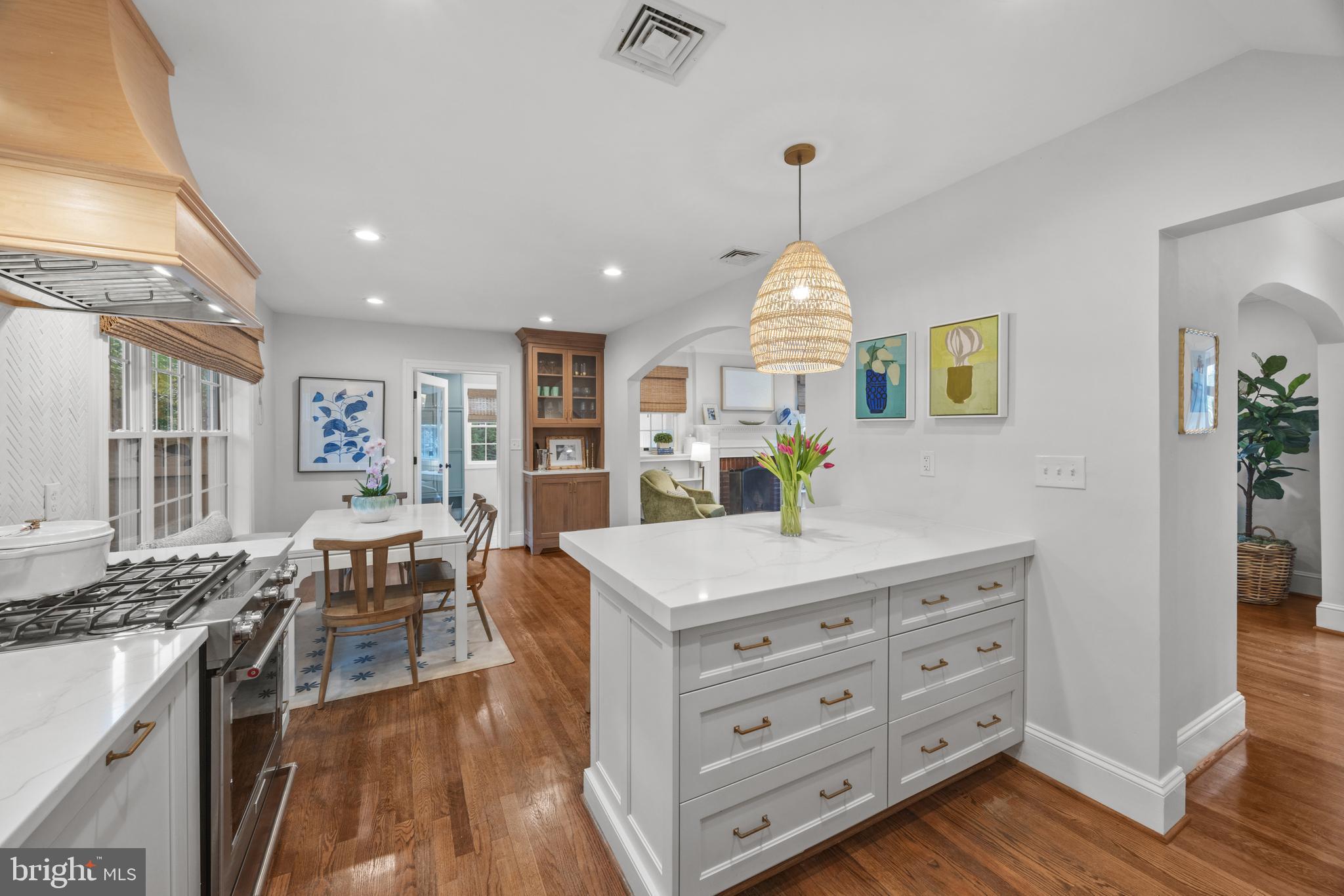 WAYCROFT - WOODLAWN - Residential