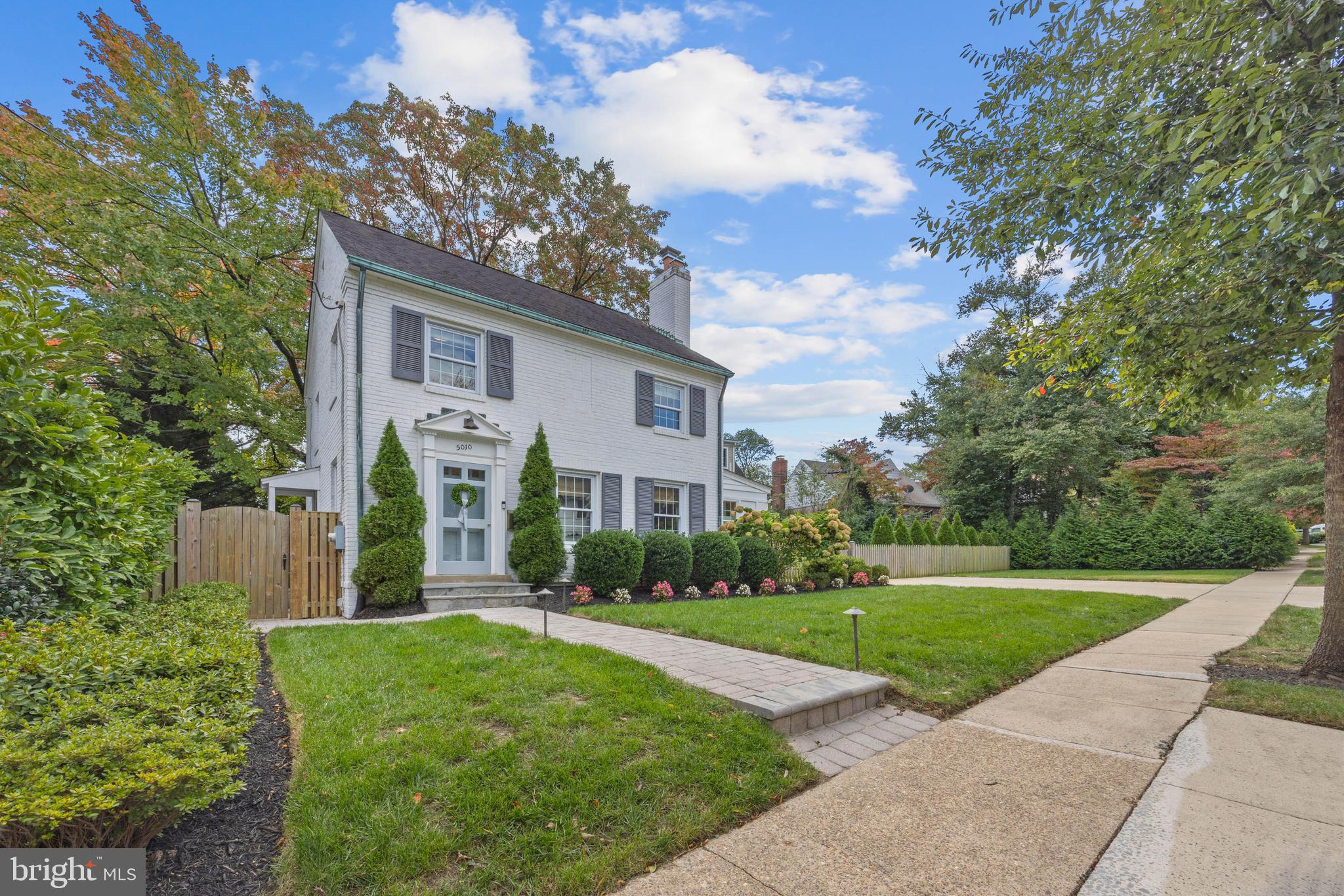 WAYCROFT - WOODLAWN - Residential