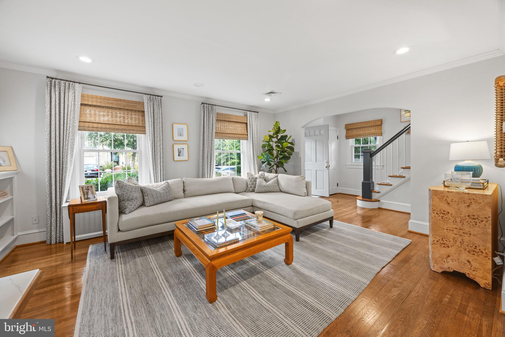 WAYCROFT - WOODLAWN - Residential