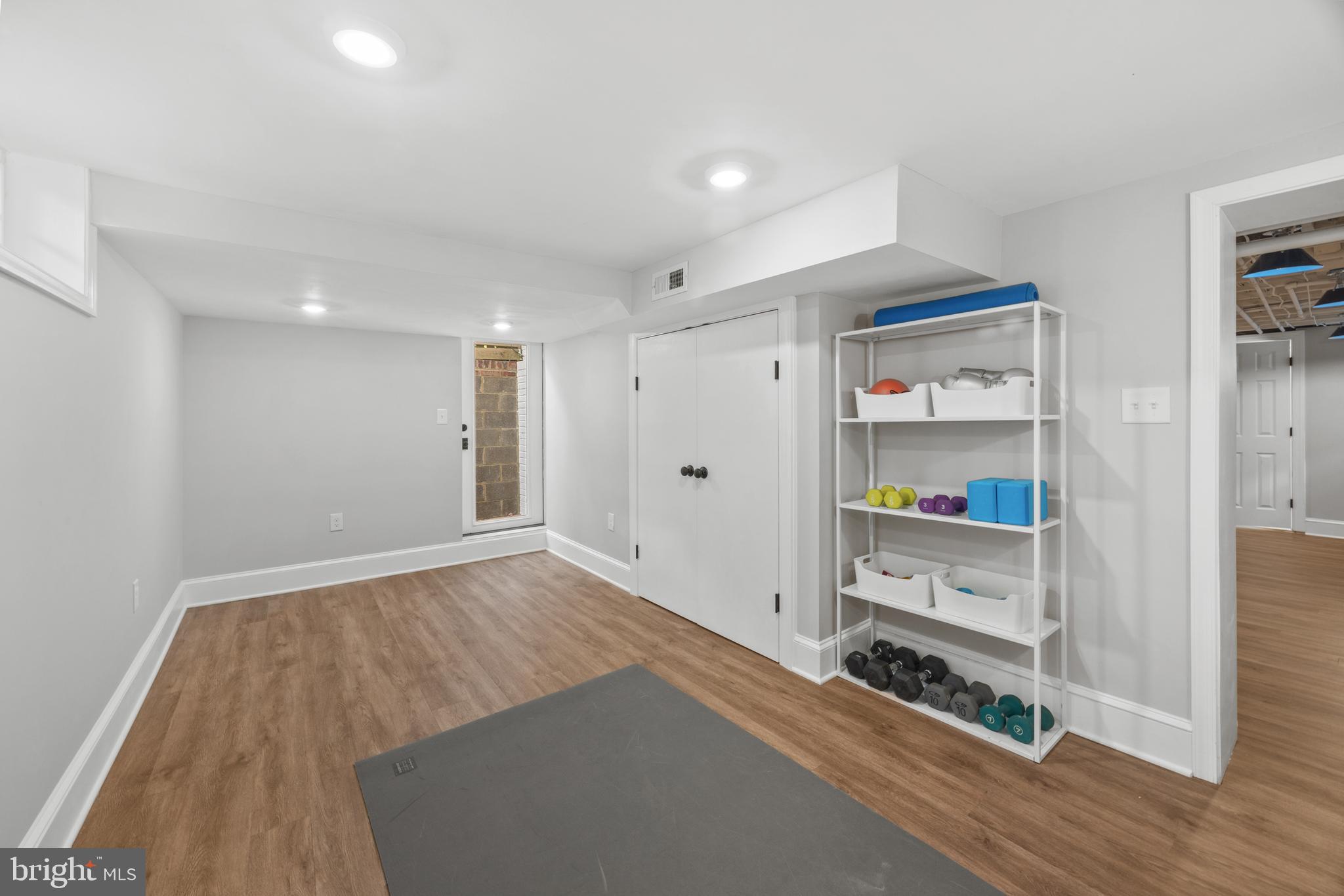 WAYCROFT - WOODLAWN - Residential