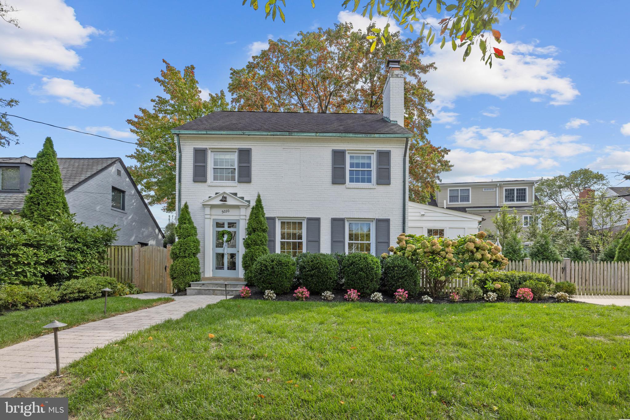 WAYCROFT - WOODLAWN - Residential