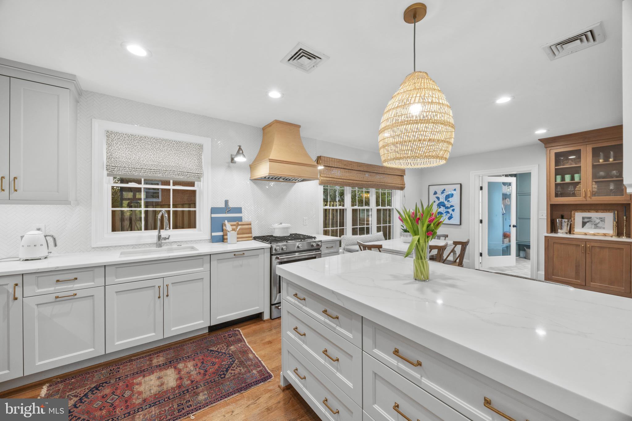 WAYCROFT - WOODLAWN - Residential