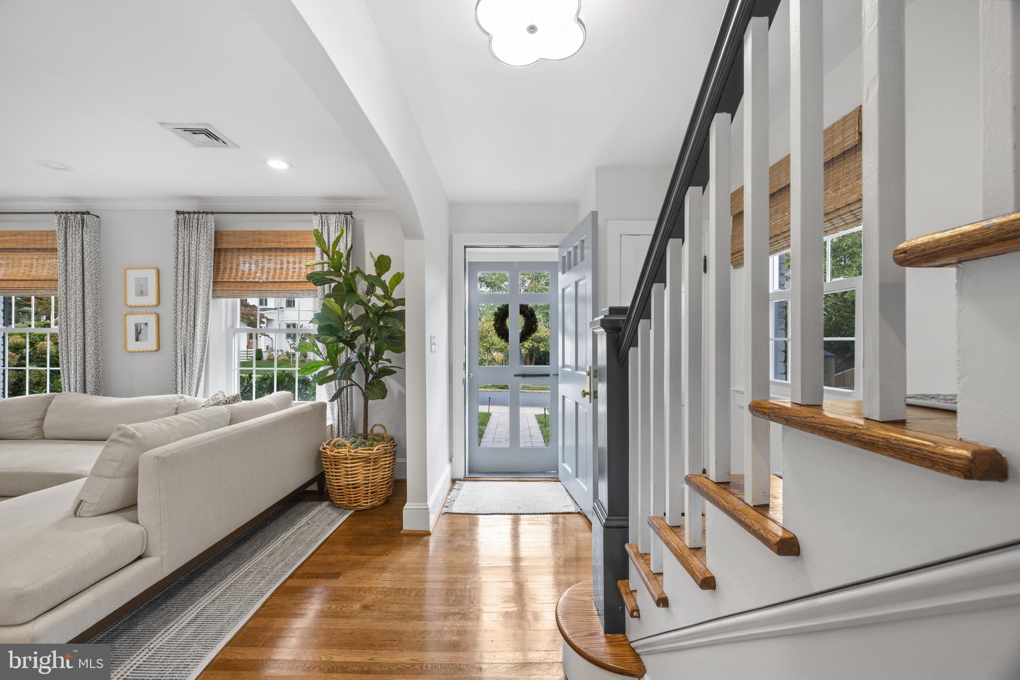 WAYCROFT - WOODLAWN - Residential