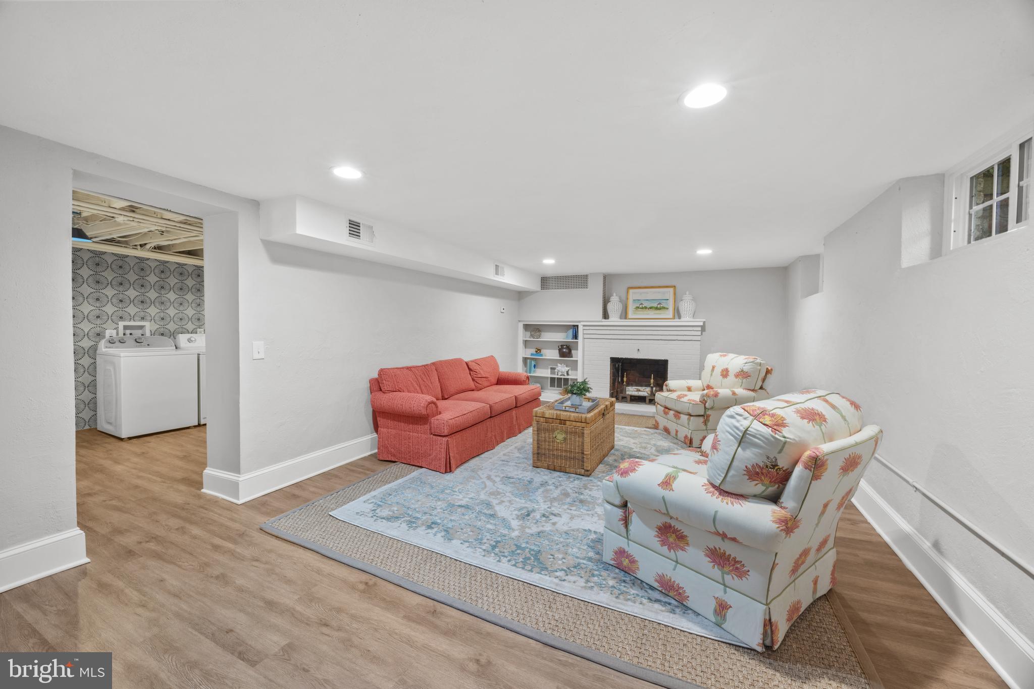 WAYCROFT - WOODLAWN - Residential