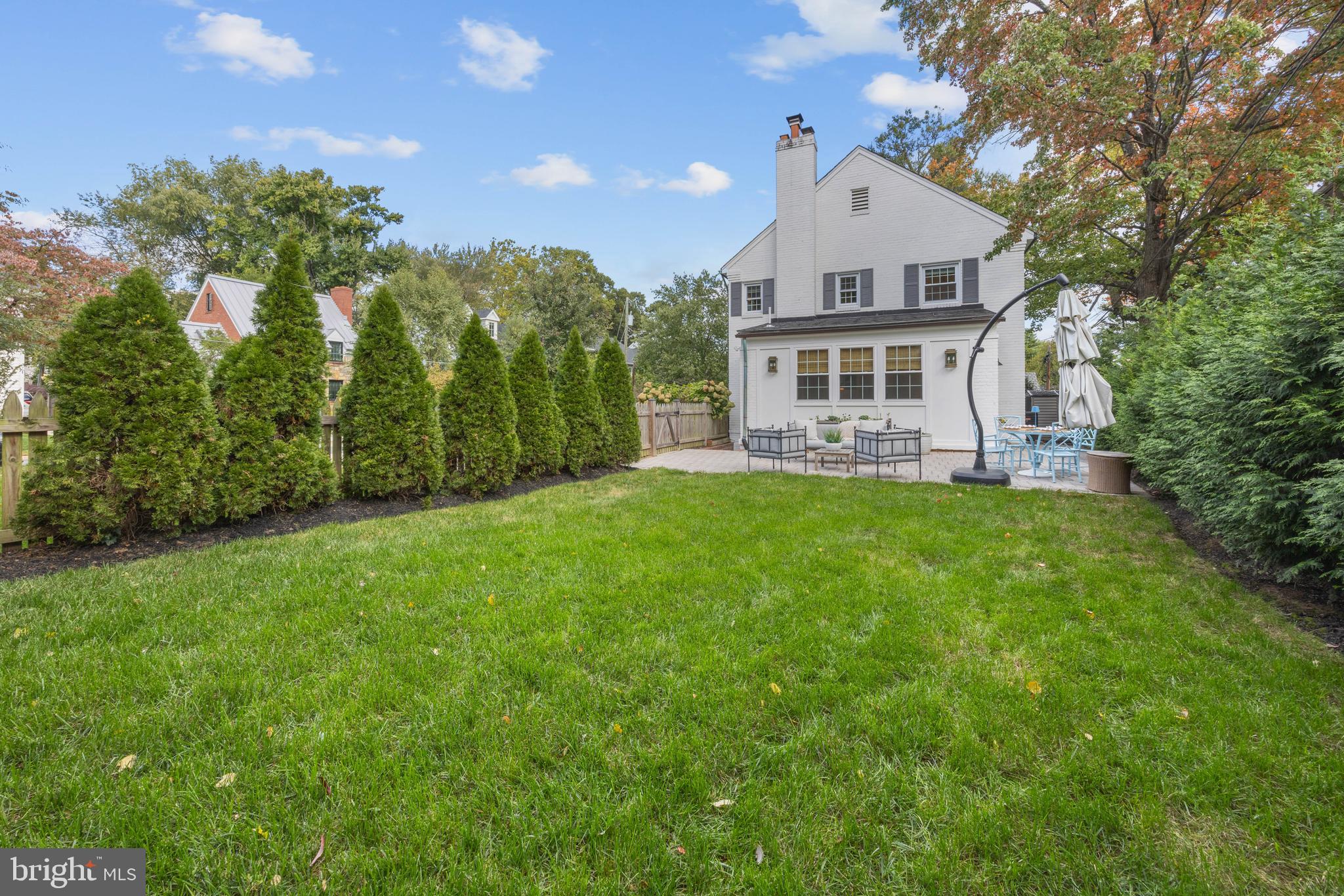 WAYCROFT - WOODLAWN - Residential