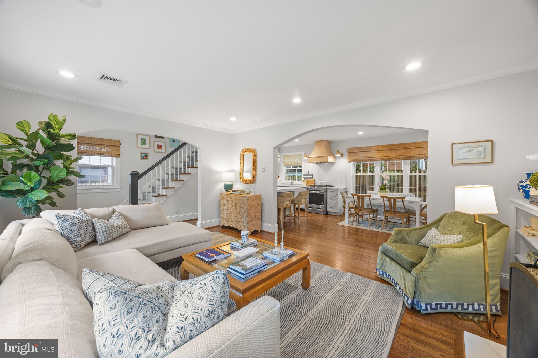 WAYCROFT - WOODLAWN - Residential