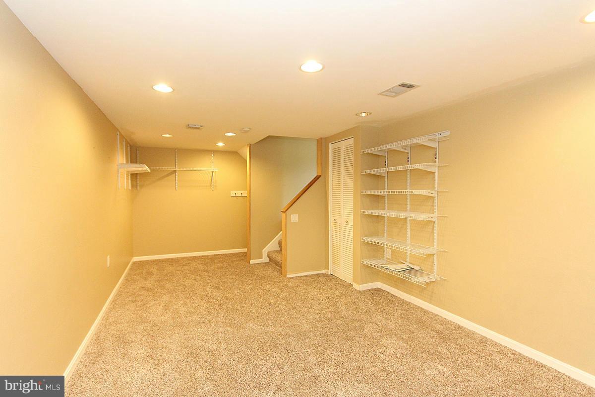 BALDWIN OAKS - Residential