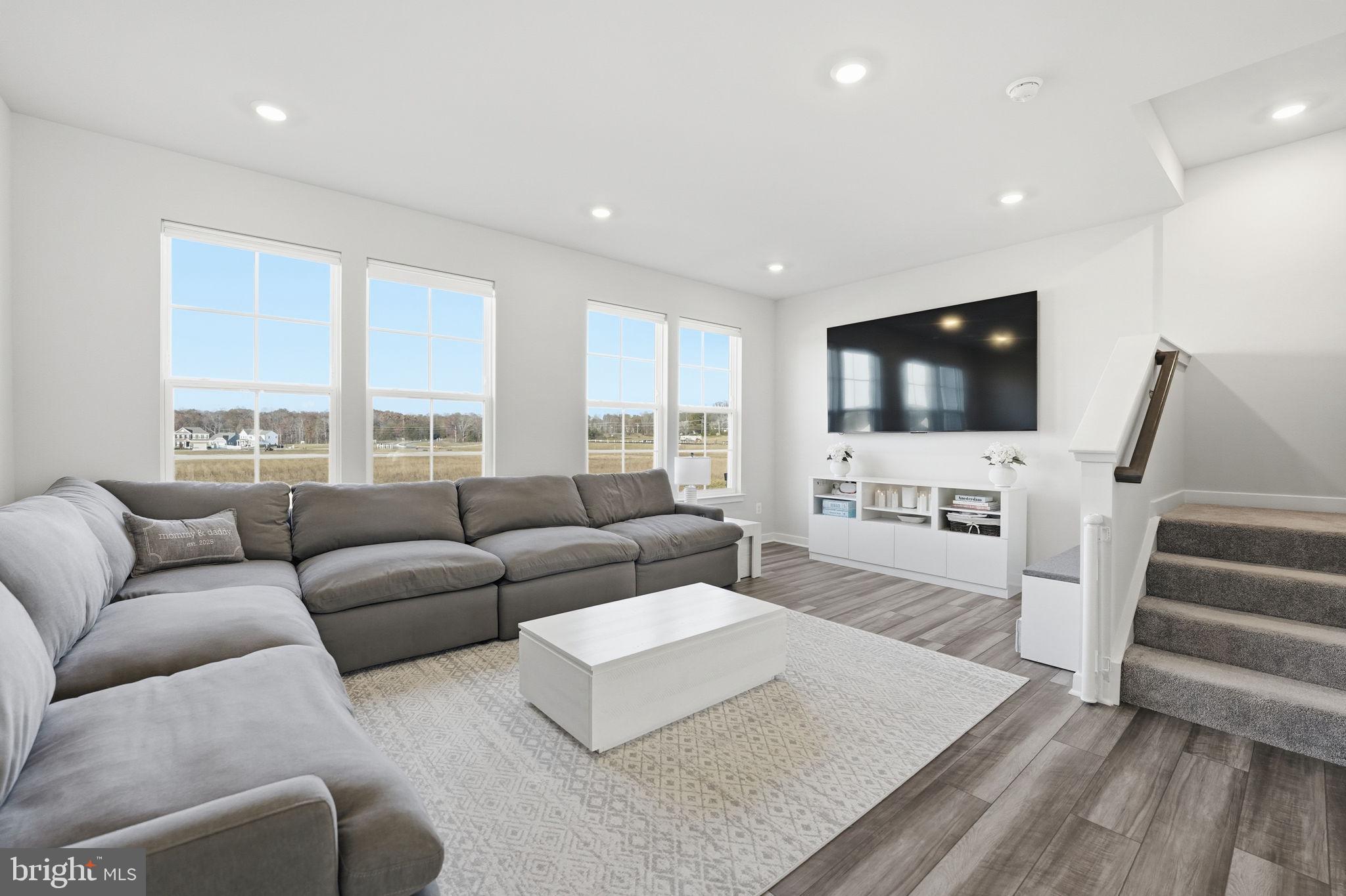 CLEVENGER CORNER VILLAGE - Residential