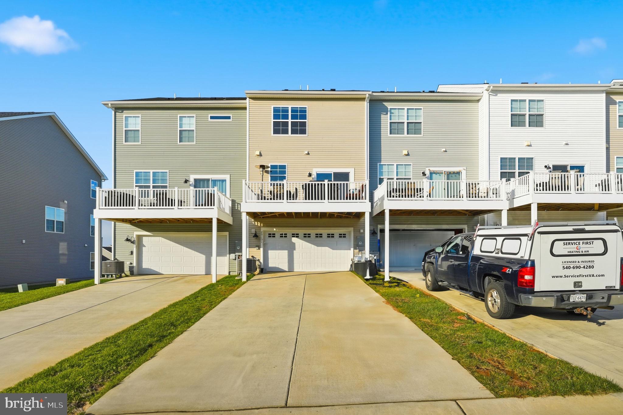 CLEVENGER CORNER VILLAGE - Residential