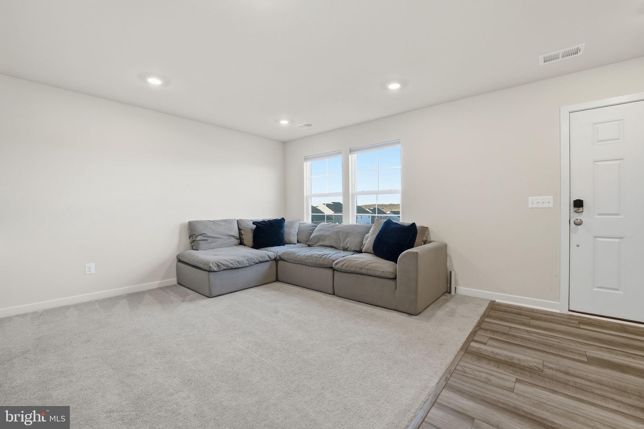 CLEVENGER CORNER VILLAGE - Residential