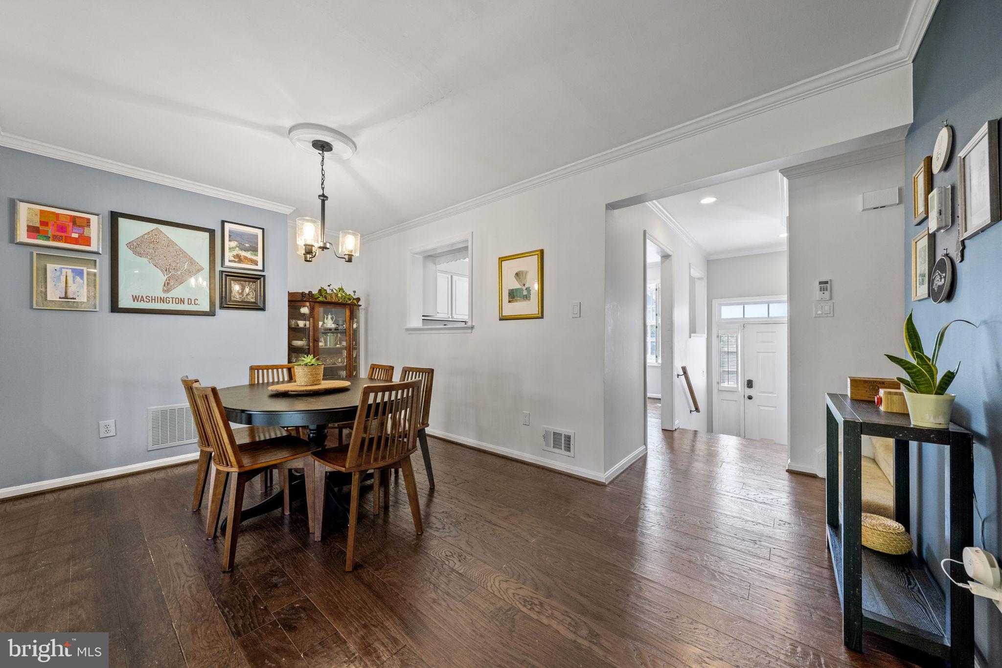 WOODSIDE - Residential