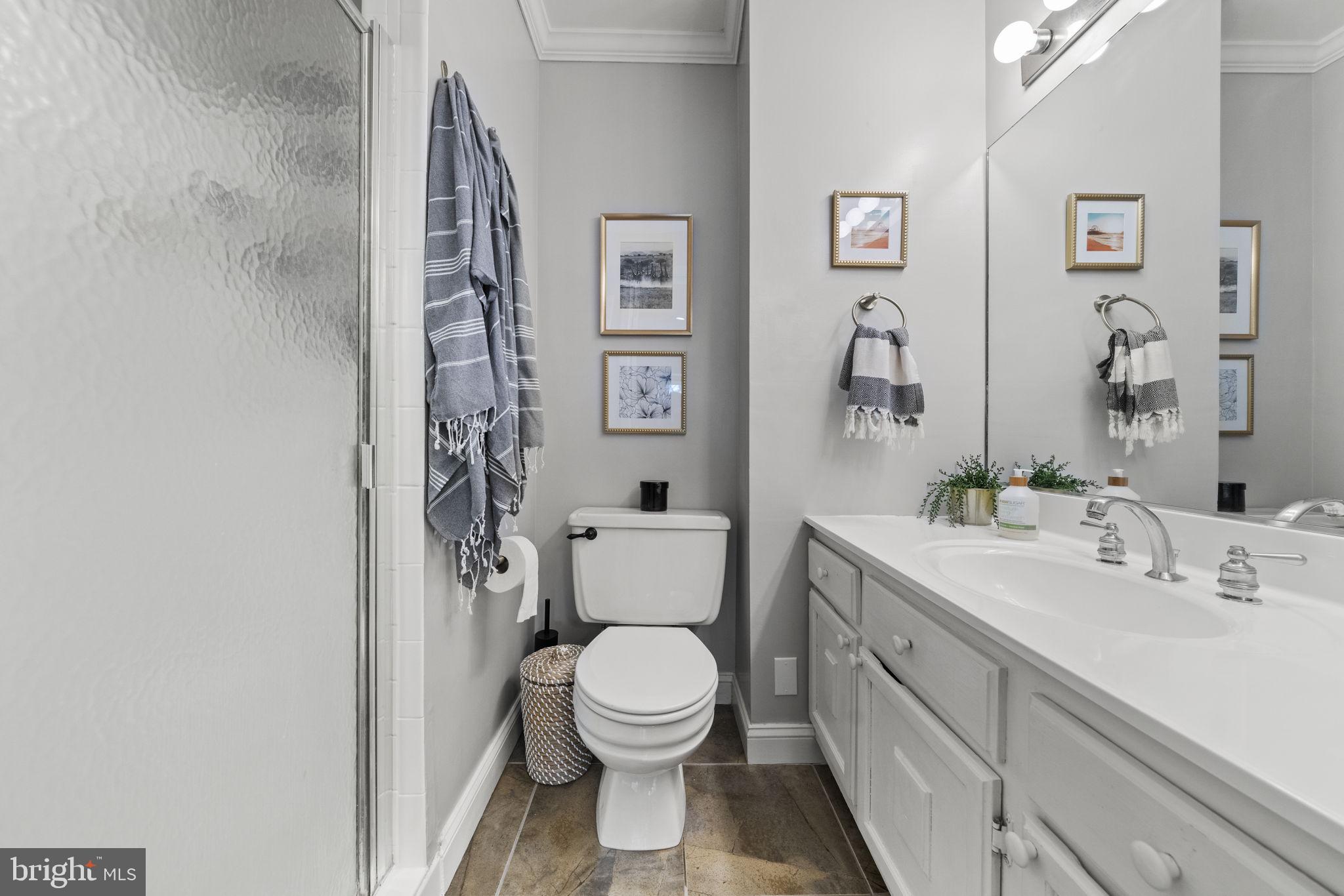 WOODSIDE - Residential