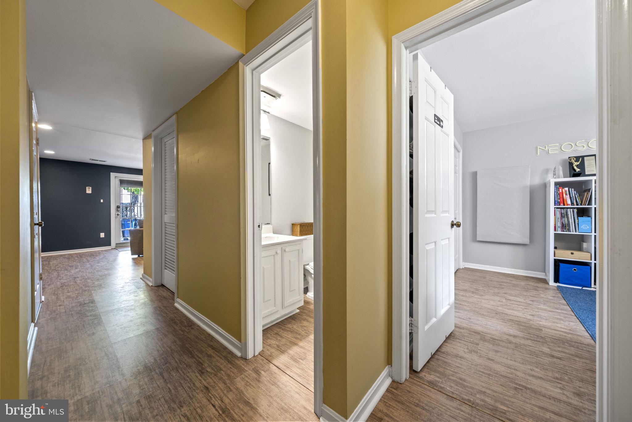 WOODSIDE - Residential