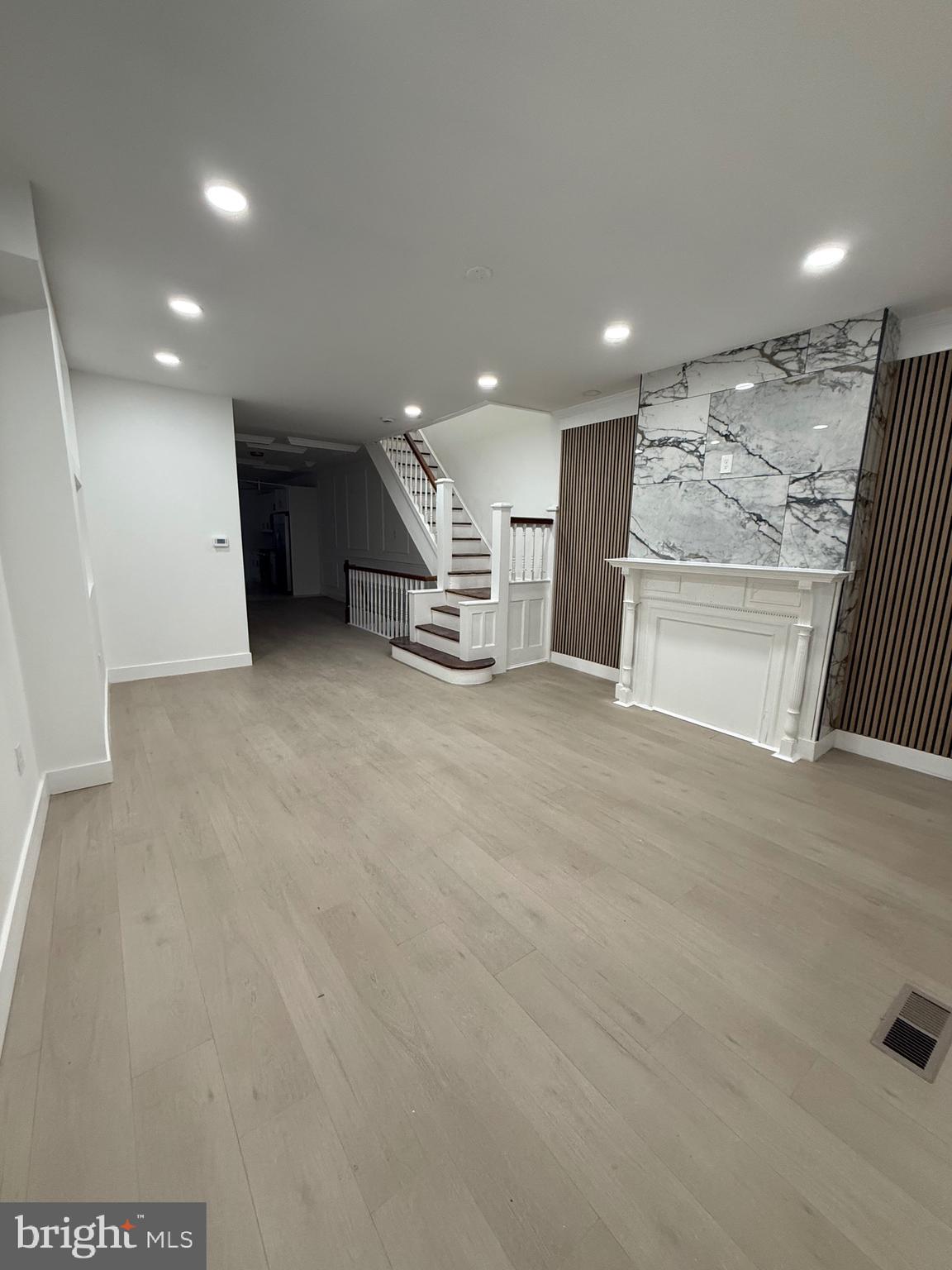 CARROLL PARK - Residential