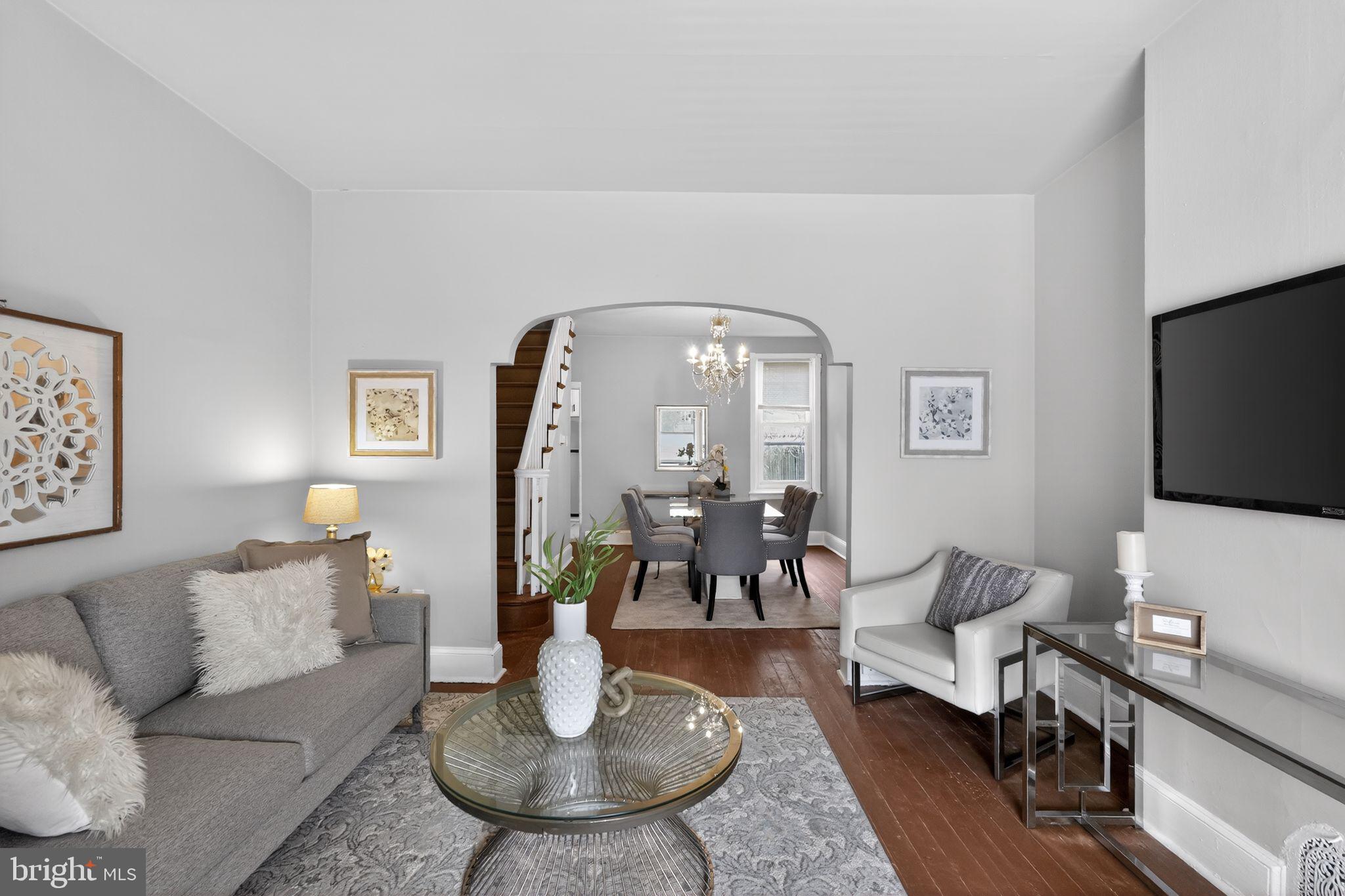 GERMANTOWN (EAST) - Residential