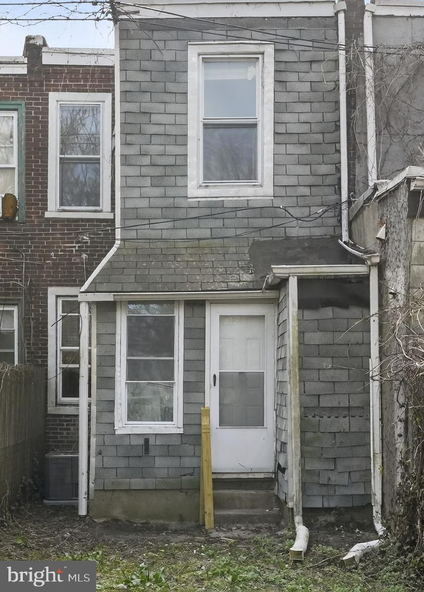 GERMANTOWN (EAST) - Residential