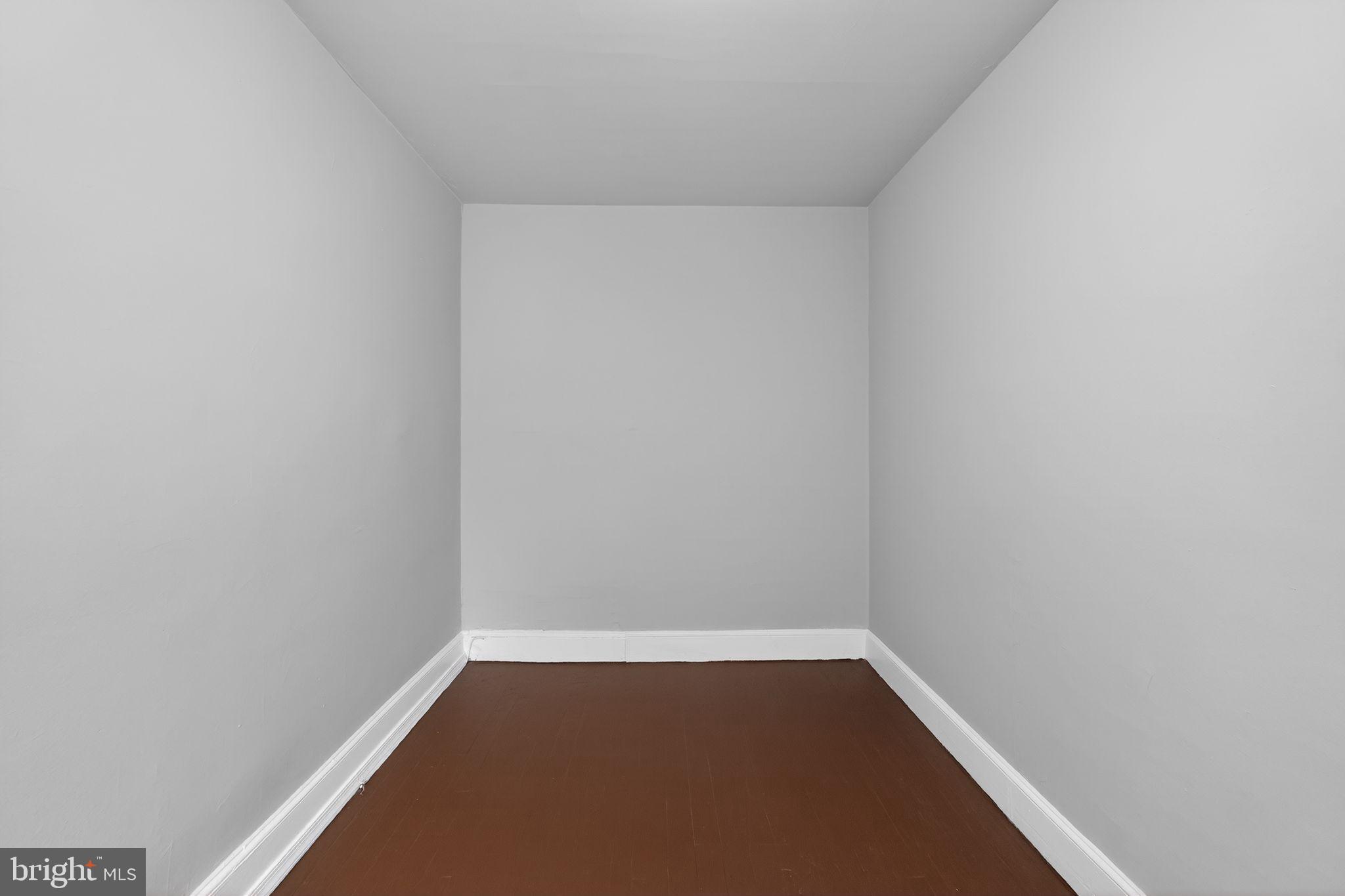 GERMANTOWN (EAST) - Residential