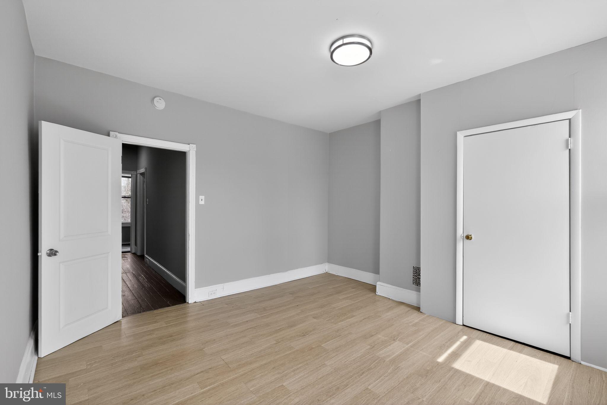 GERMANTOWN (EAST) - Residential