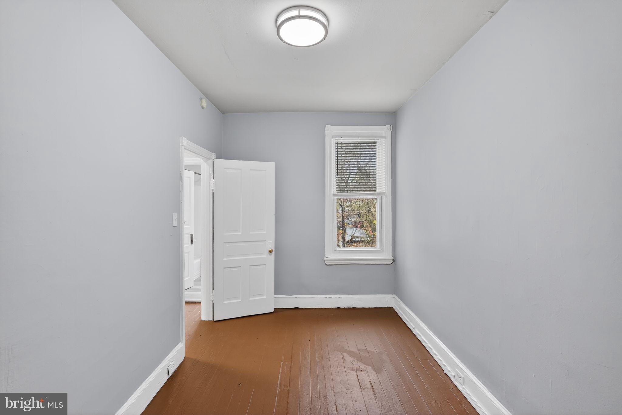 GERMANTOWN (EAST) - Residential